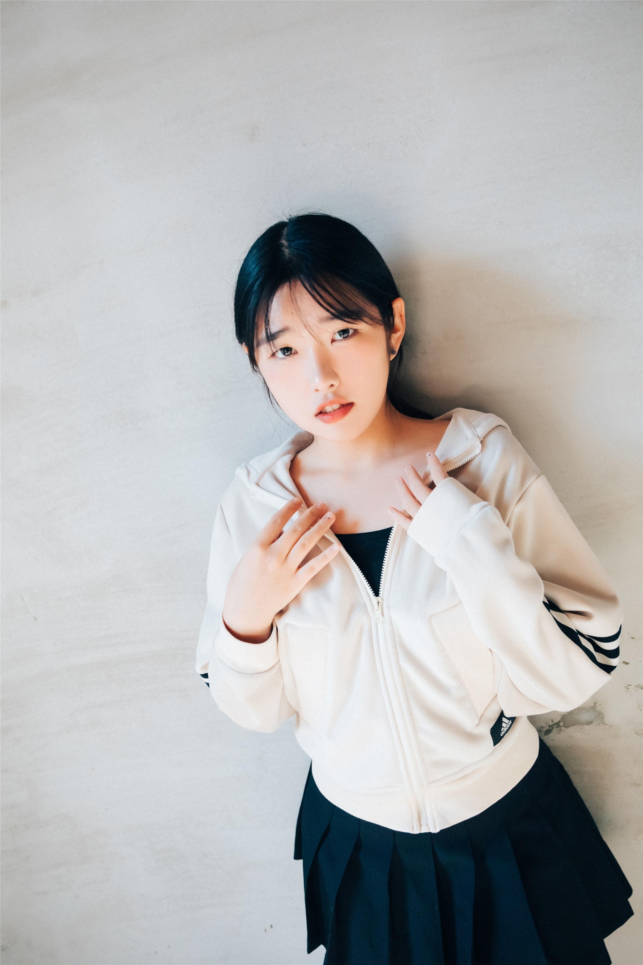 [Loozy] Sonson 손손 - Mechakucha 120P