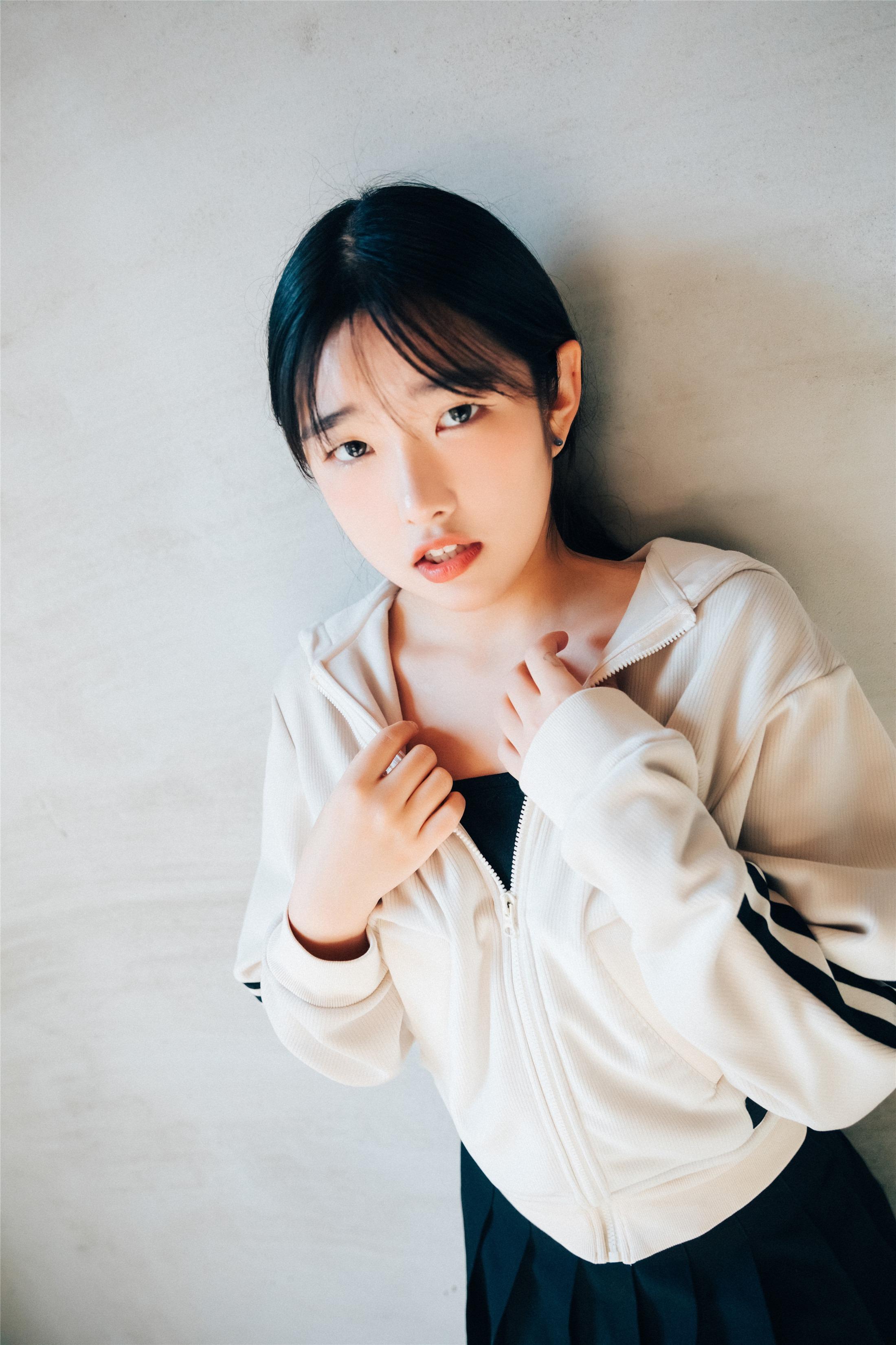 [Loozy] Sonson 손손 - Mechakucha 120P