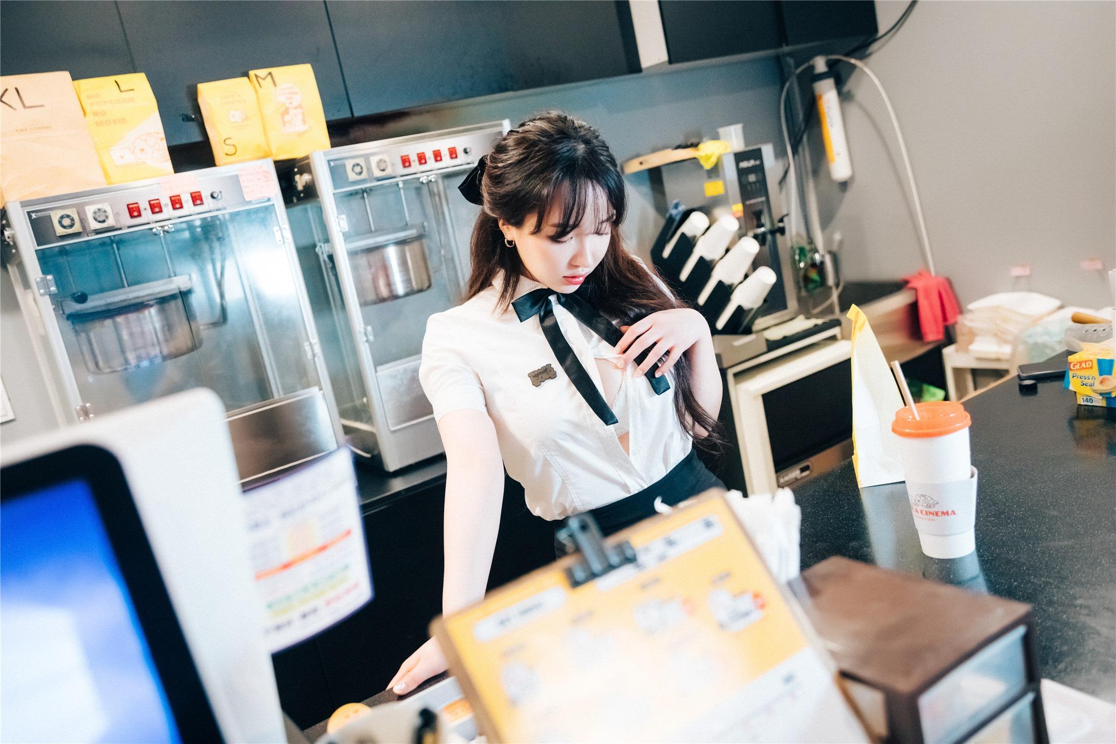 ลูซี่] ซอน เยอึน (손예은) - ตั๋วสาว 120P