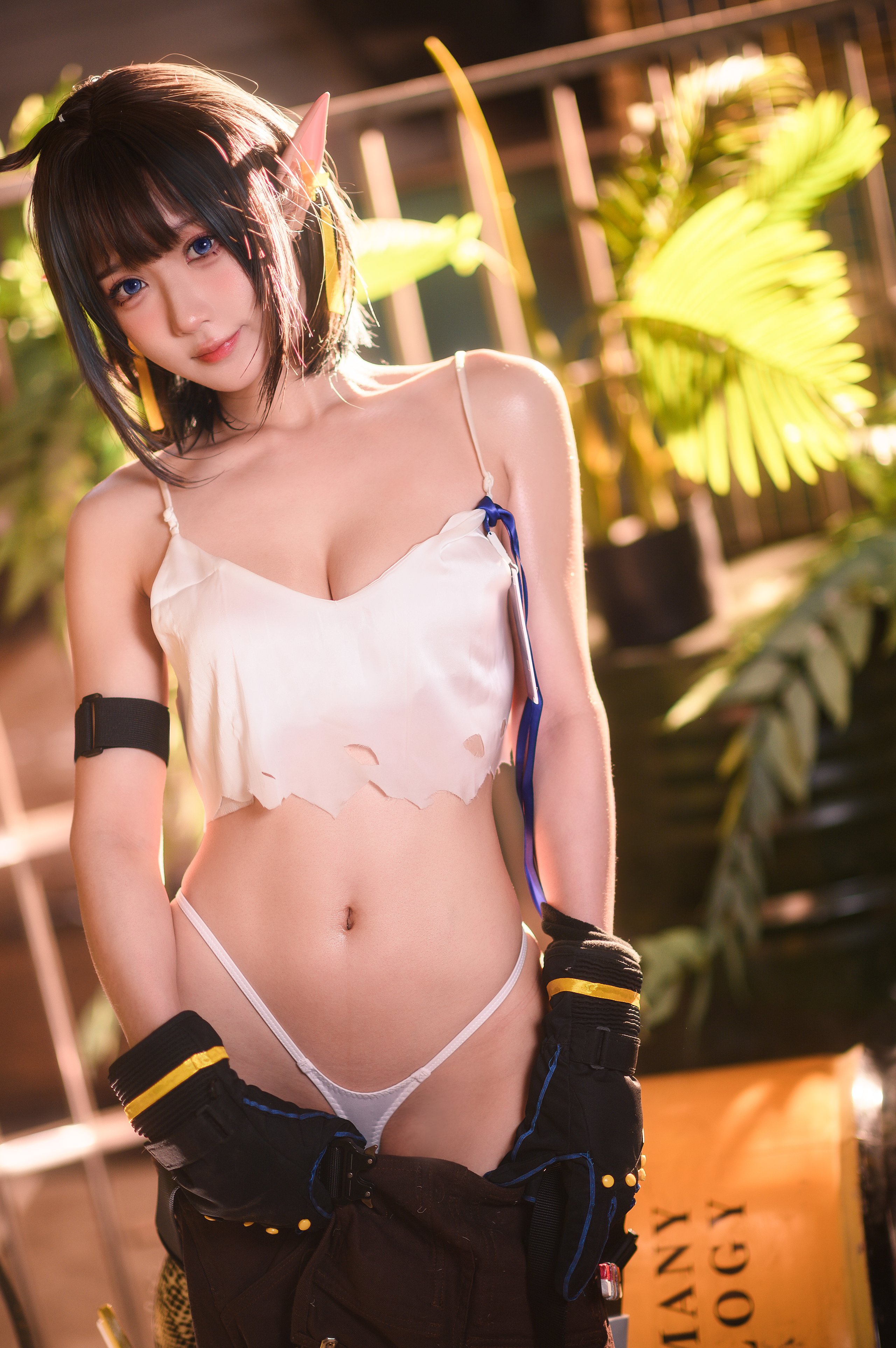 阿包也是兔娘-明日方舟 森蚺