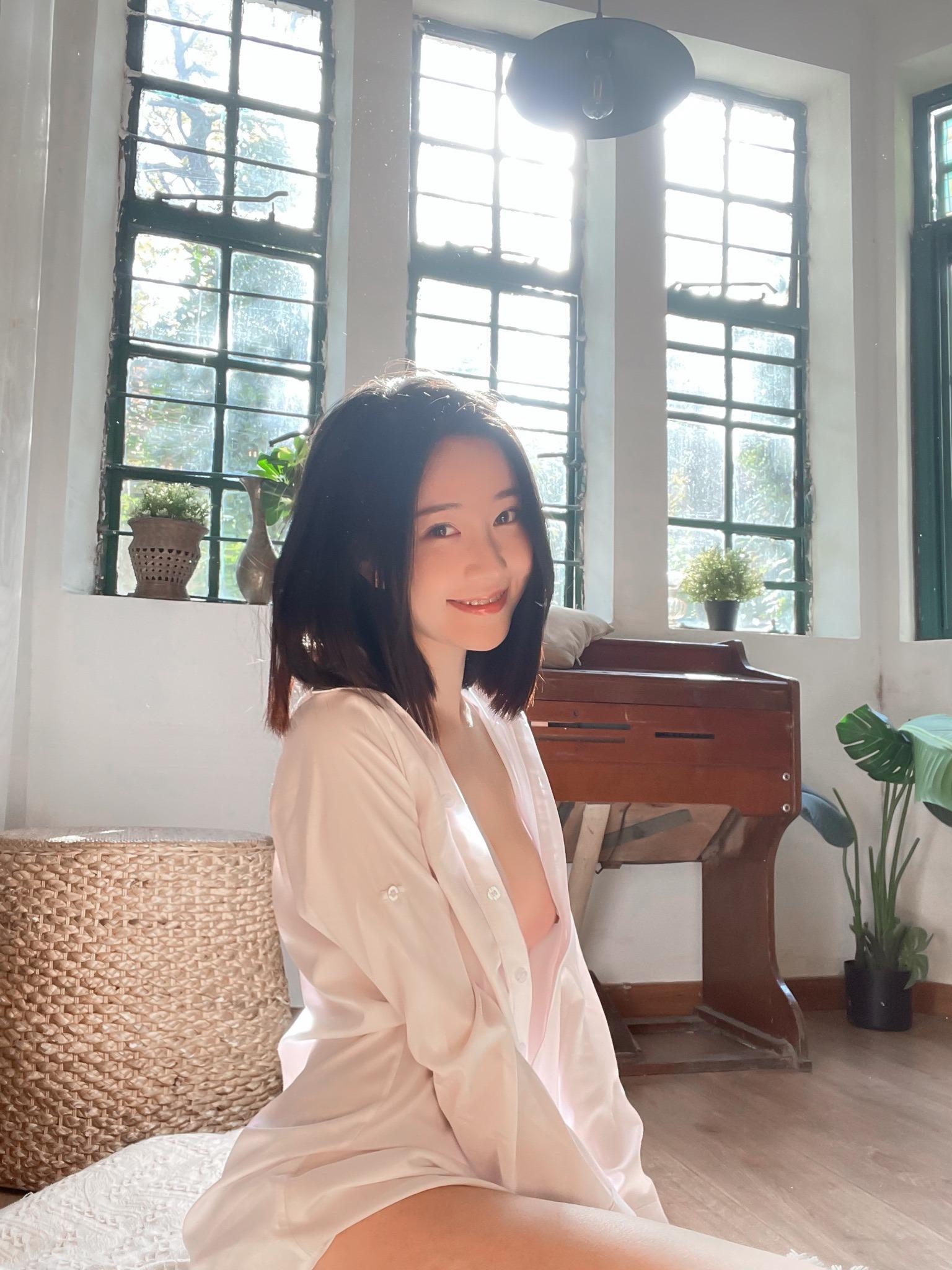 Niên Niên - Quang Vụ Niên 41P