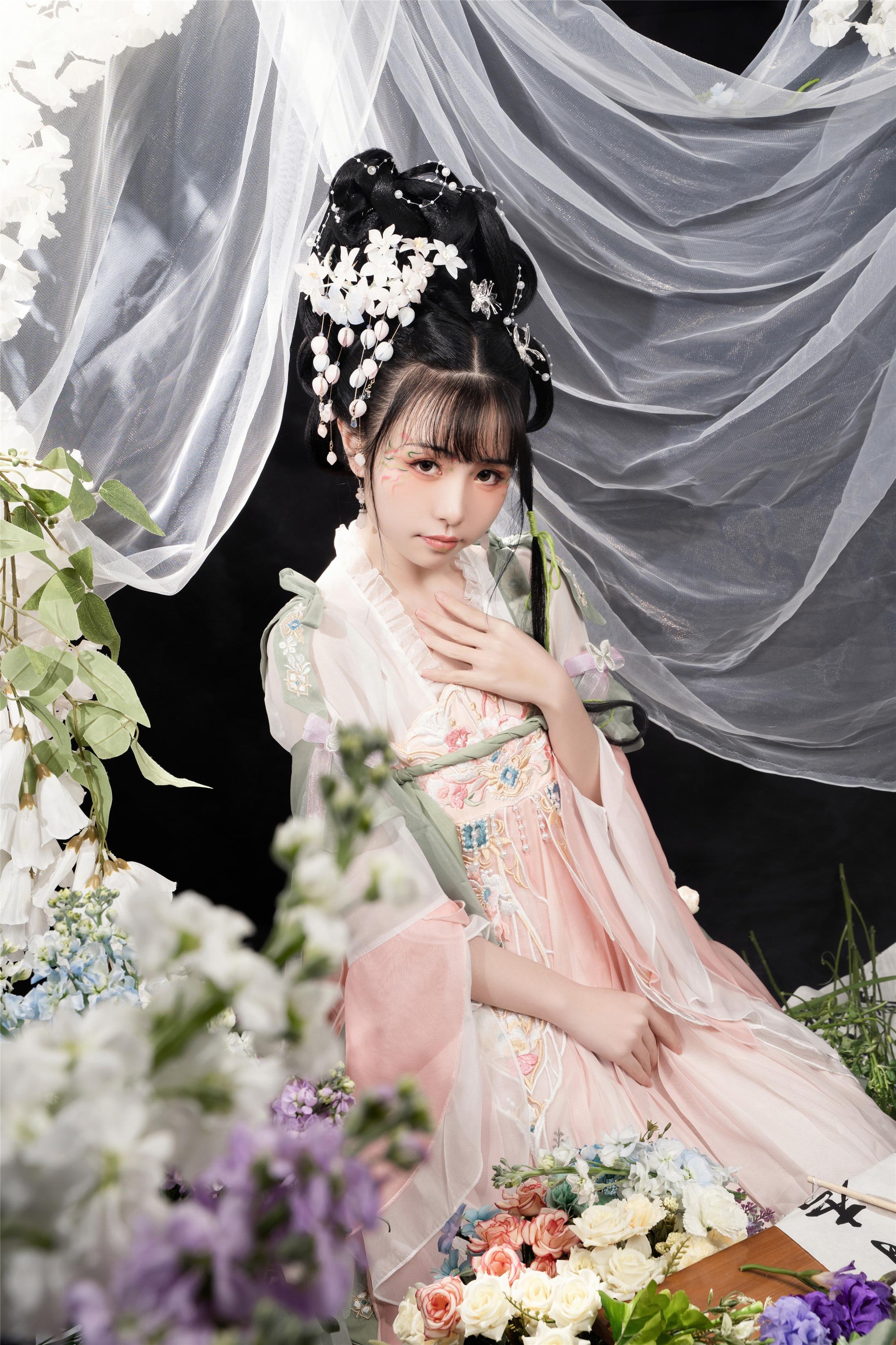 喵小吉 - 花间集 83P
