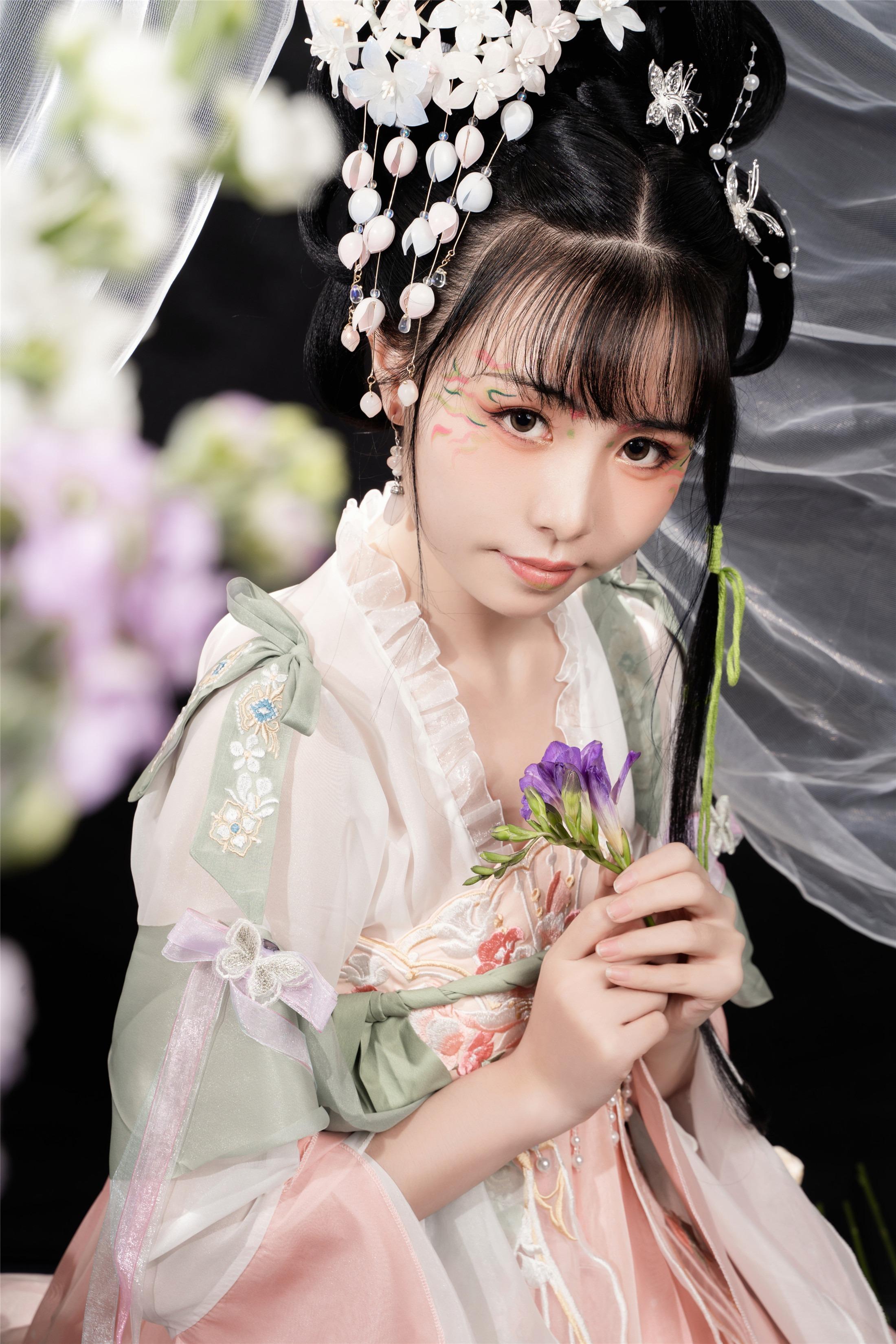 喵小吉 - 花间集 83P