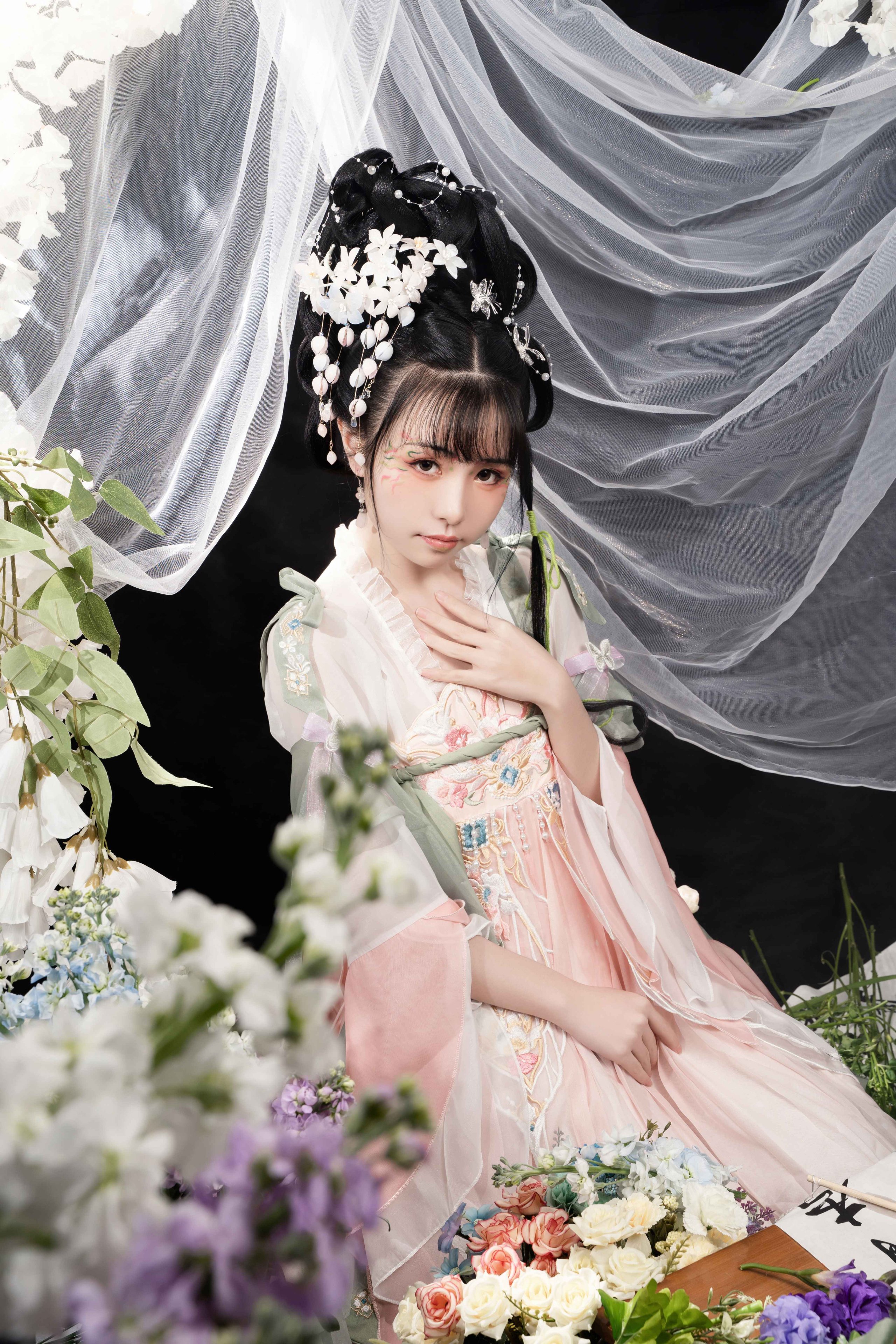 爆機少女猫小吉-花間集