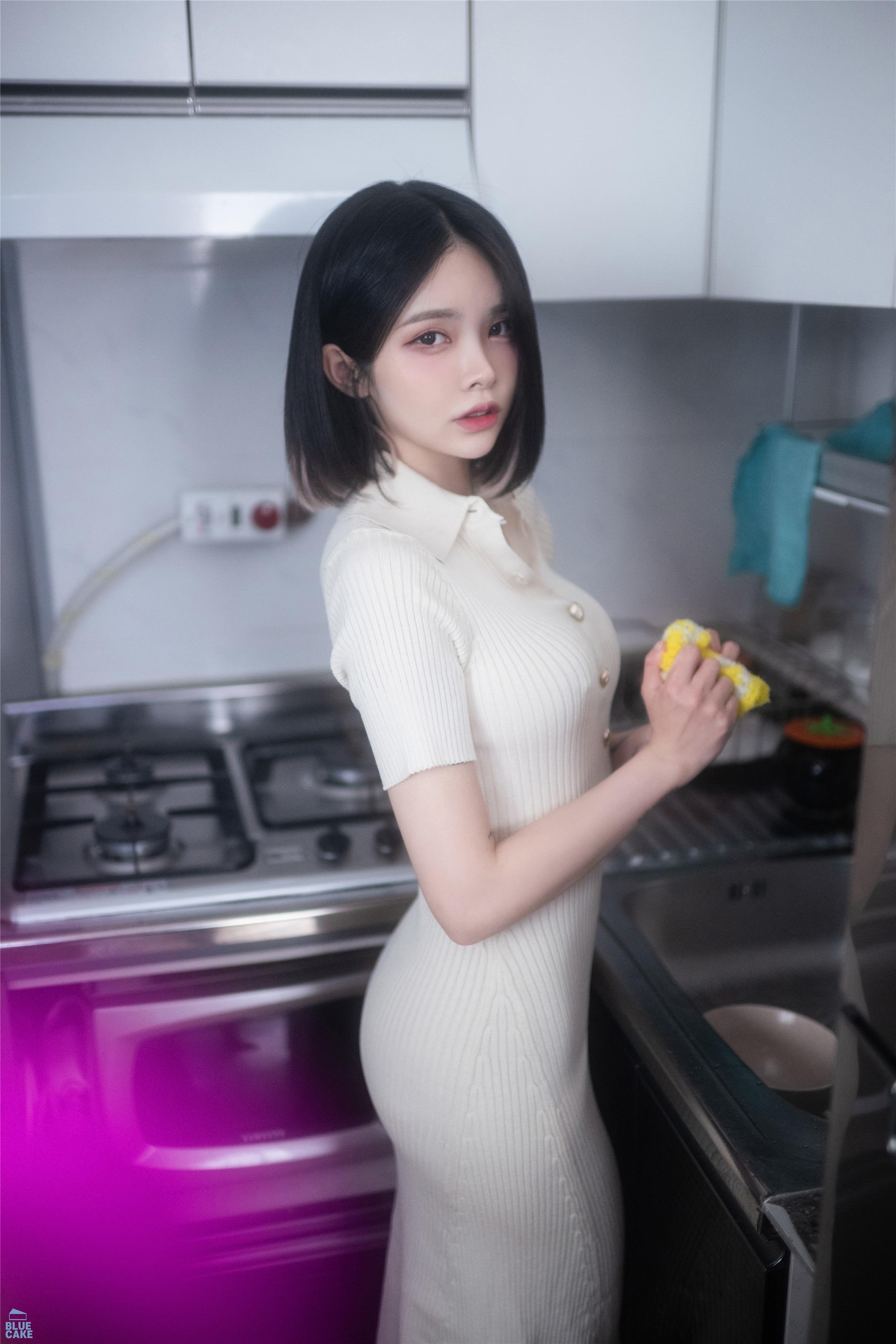 [BLUECAKE] Hikari - CUM 146P