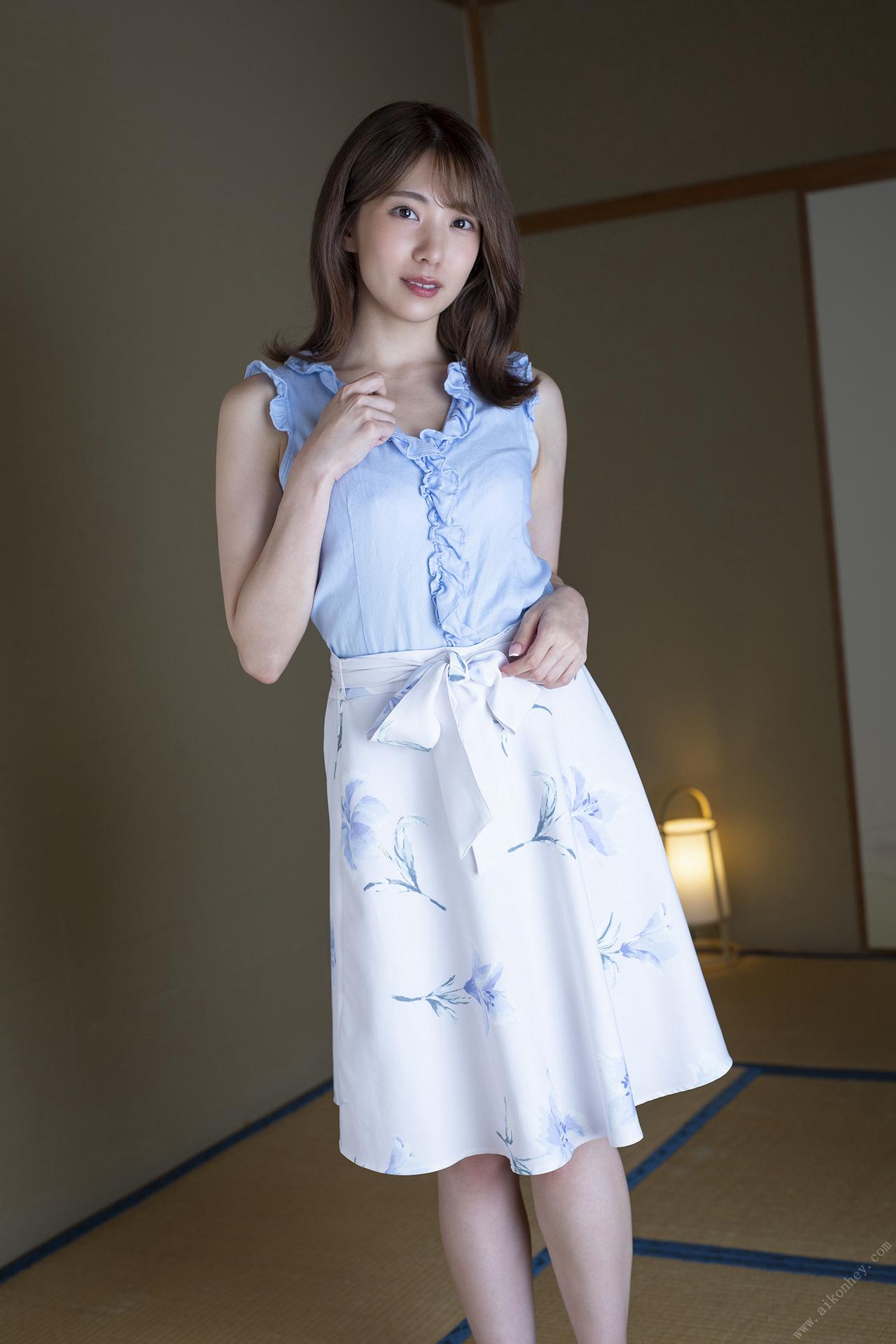Yamagishi Ouka Hair Nude Photobook "Hundred Flowers" 89P