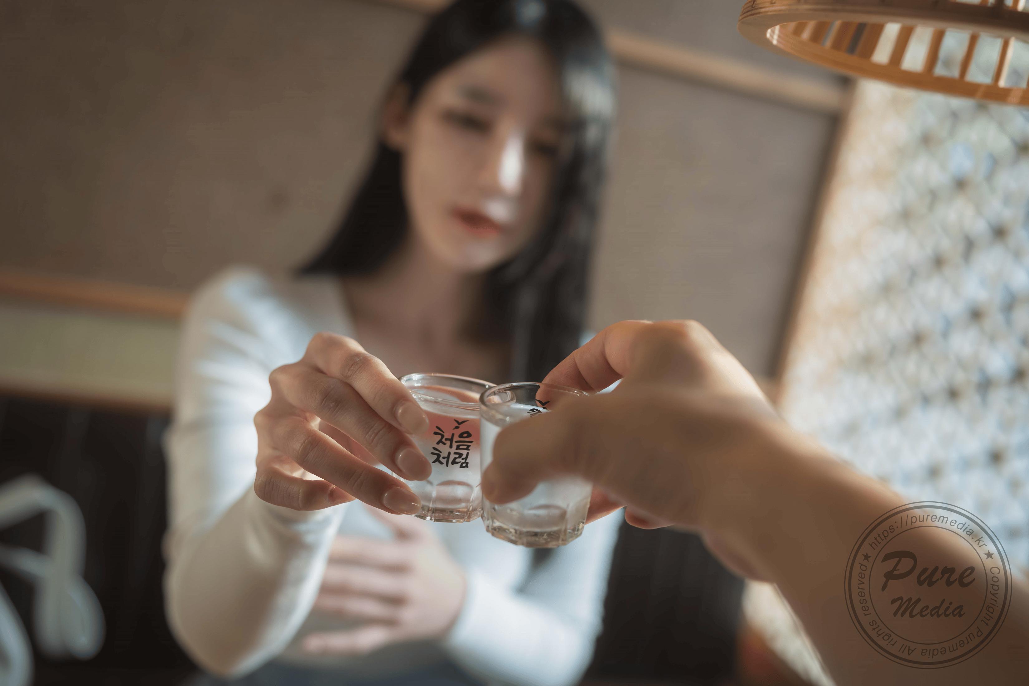 Pure Media Vol.244 Yeha Office Girl 101P