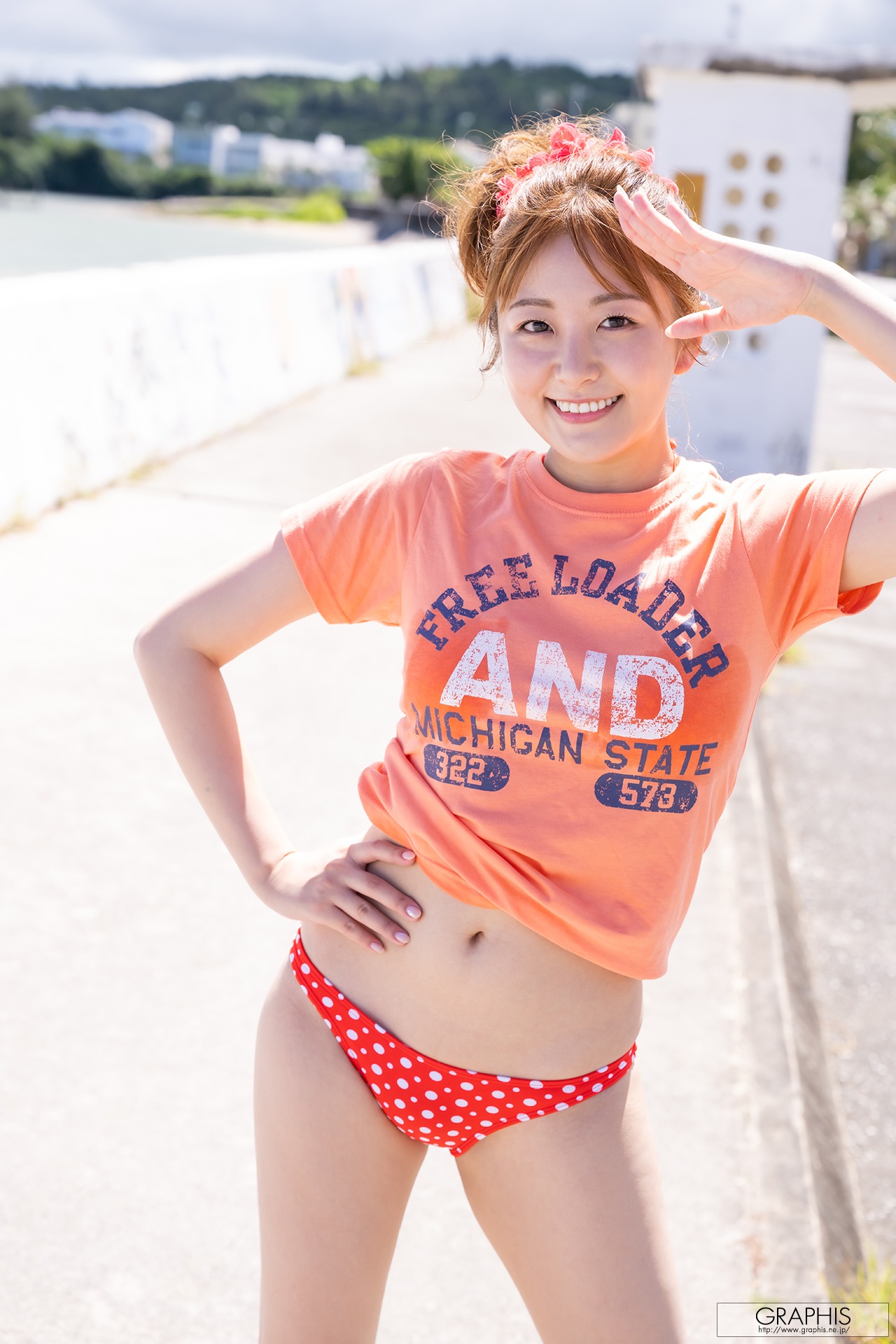 [Graphis] Gals – Hikari Aozora 青空ひかり Happy Smile! 141P