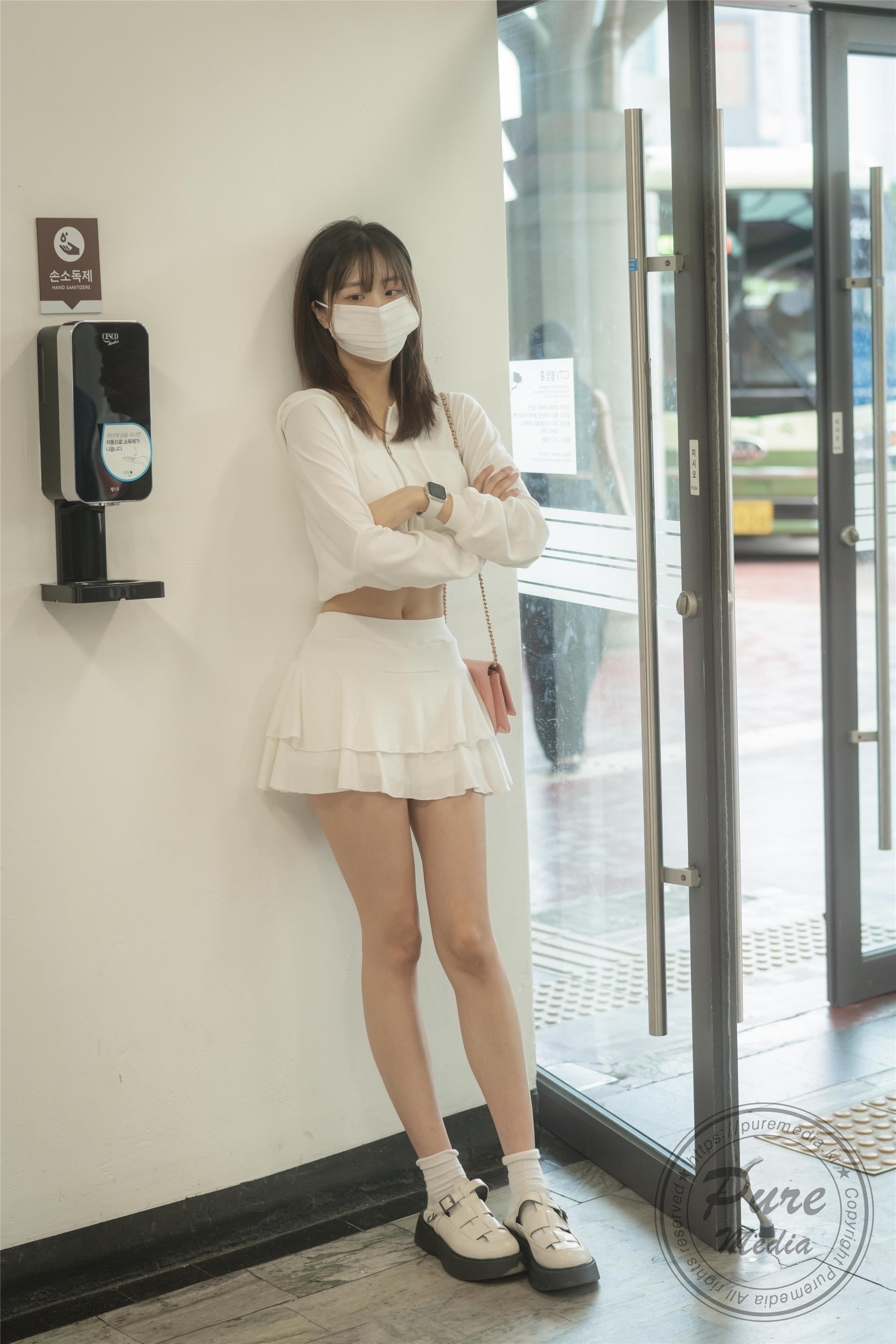 Pure Media Vol.245 Hina Pure Gradoll 185P