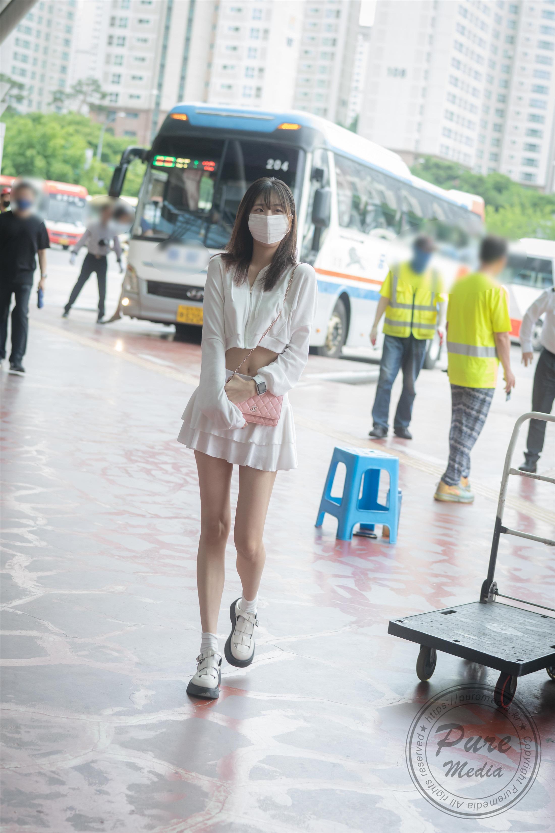 Pure Media Vol.245 Hina Pure Gradoll 185P