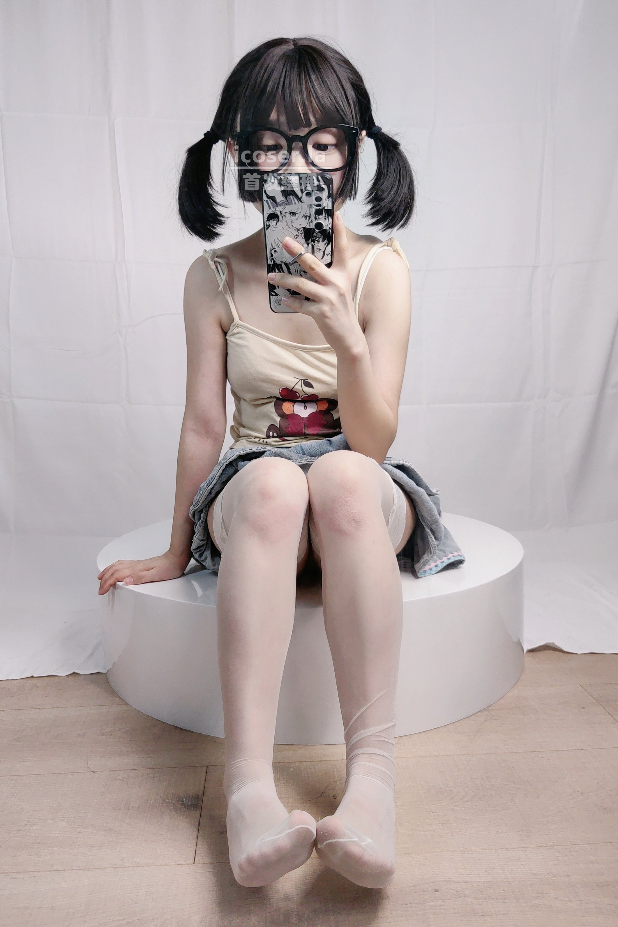 เซ็ตภาพ Kanzawa Eiri No.004 Aya Cake Skirt Stockings 22P