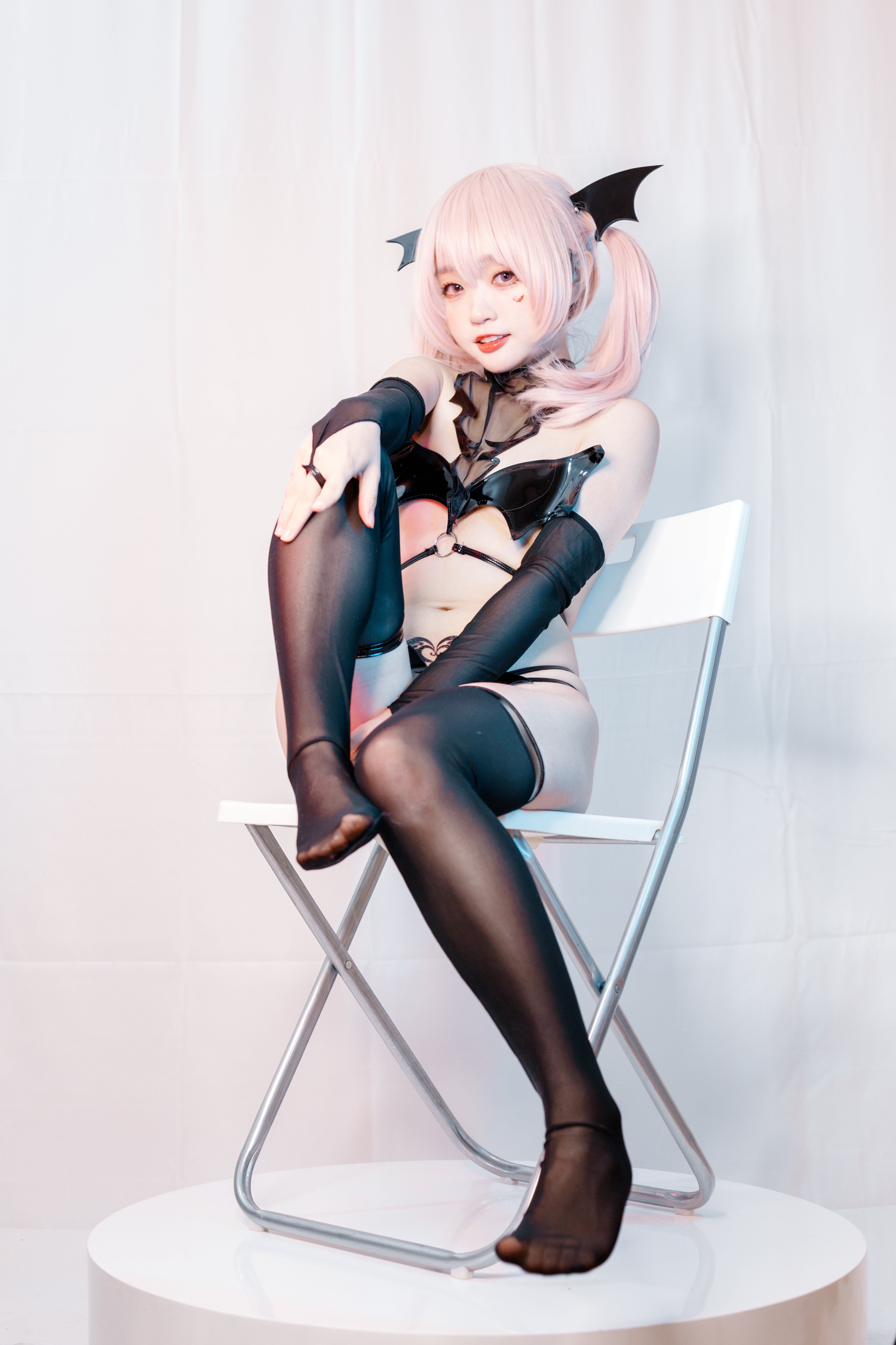 เซ็ตภาพ Kanzawa Eiri No.006 Halloween Pink-Haired Devil 41P