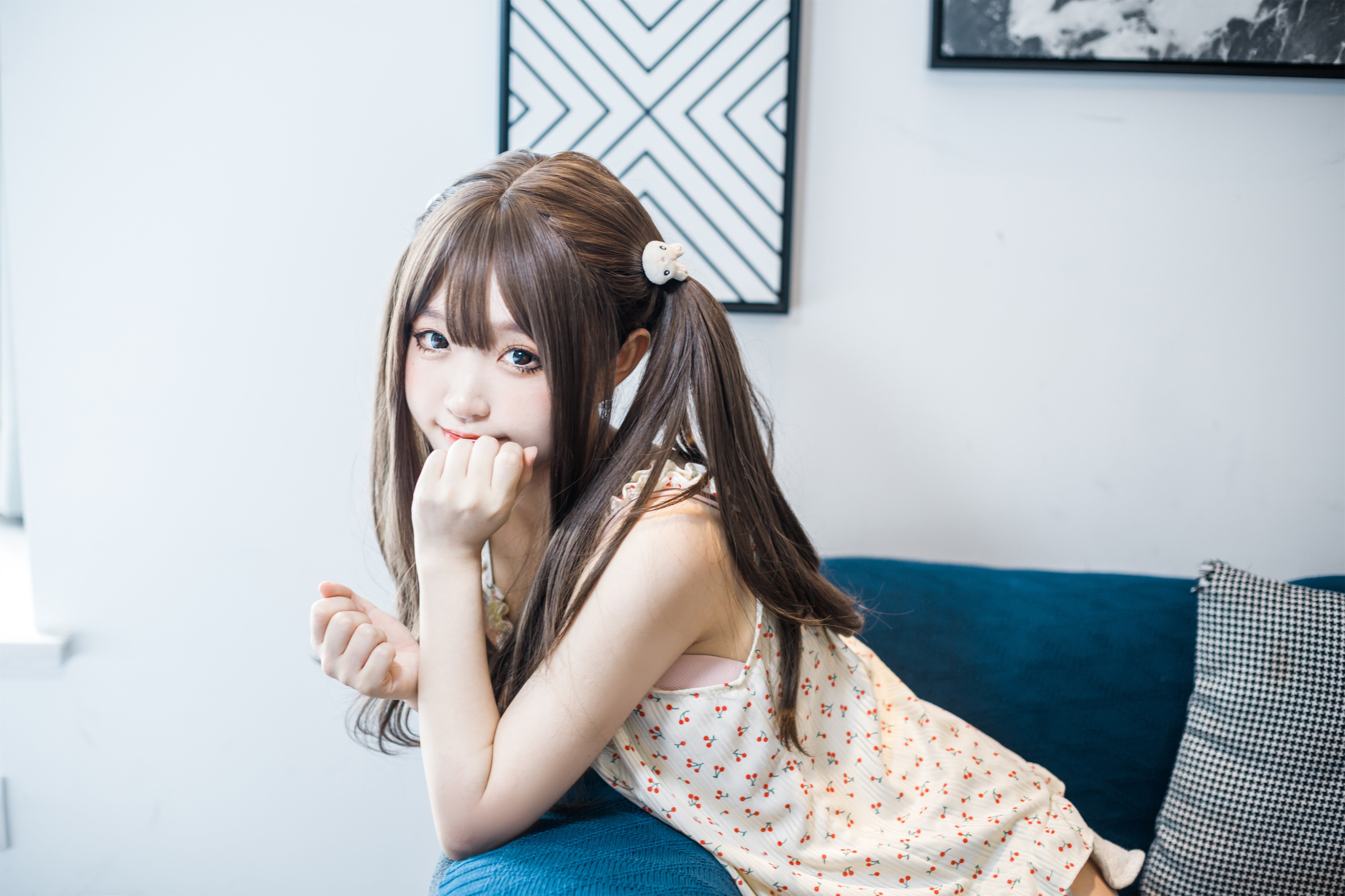 เซ็ตภาพ Kanzawa Eiri No.011 Yellow Strap Pajamas Bunny 22P