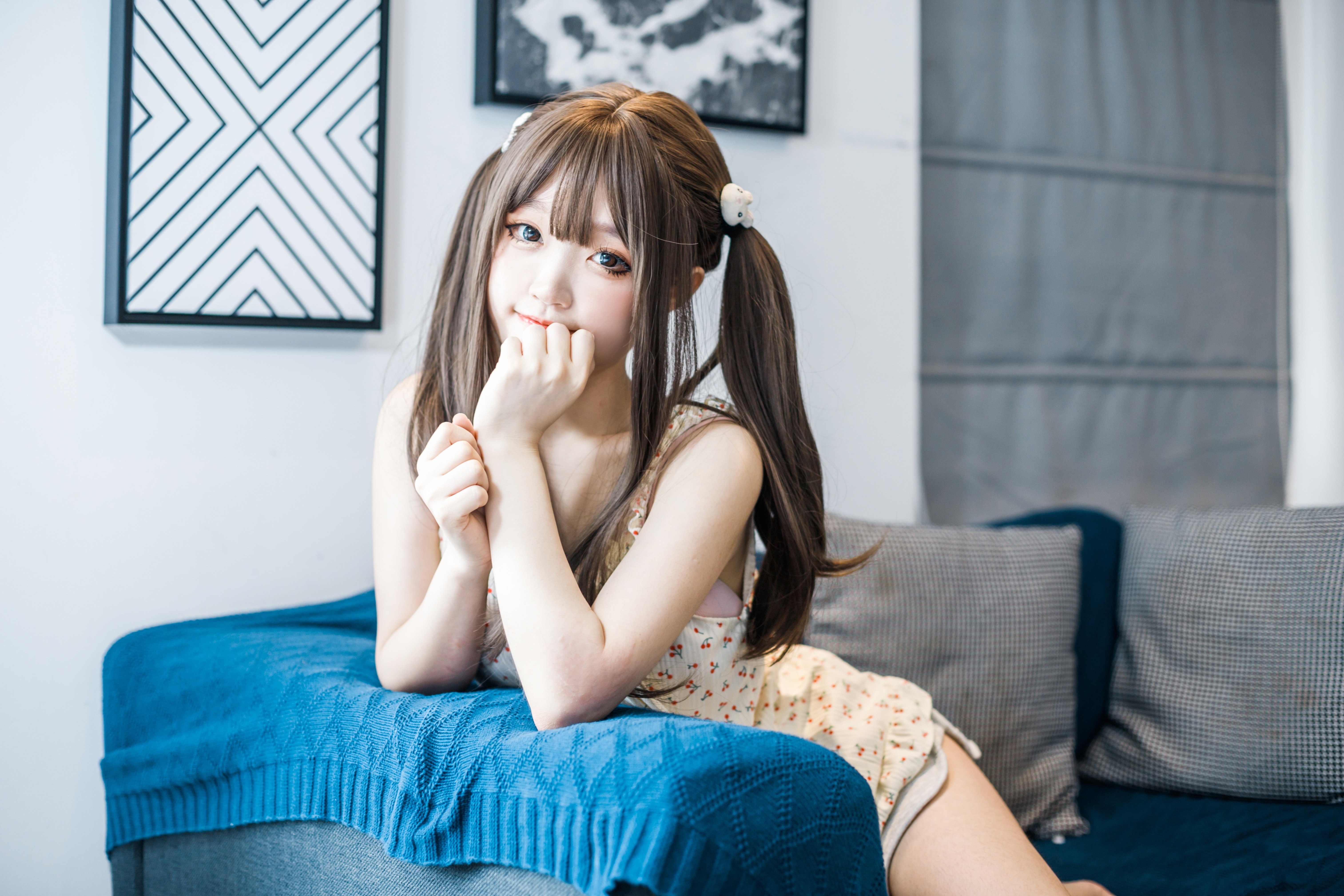 เซ็ตภาพ Kanzawa Eiri No.011 Yellow Strap Pajamas Bunny 22P