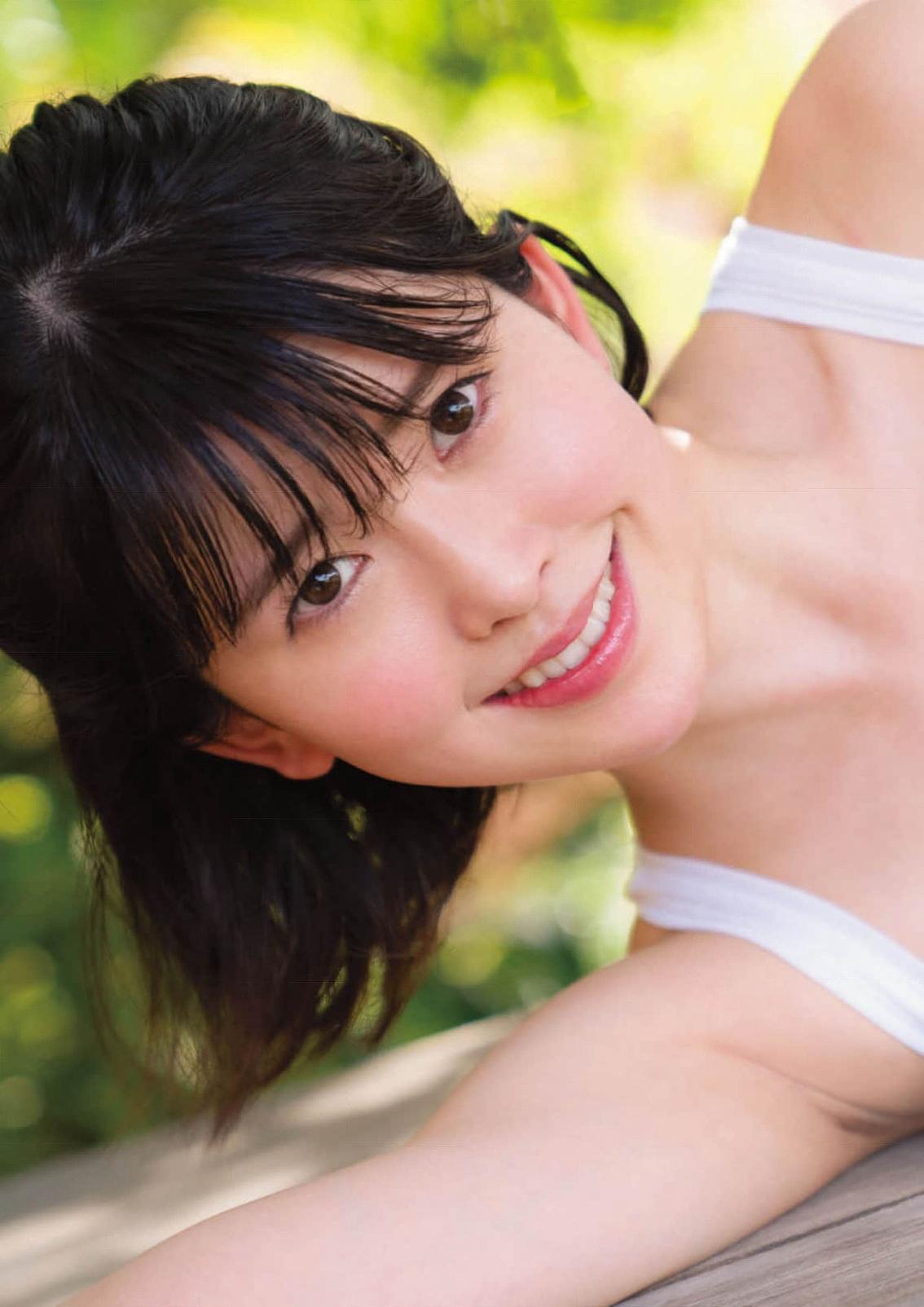 明日見未来1st写真集『あすみみ図鑑』118P