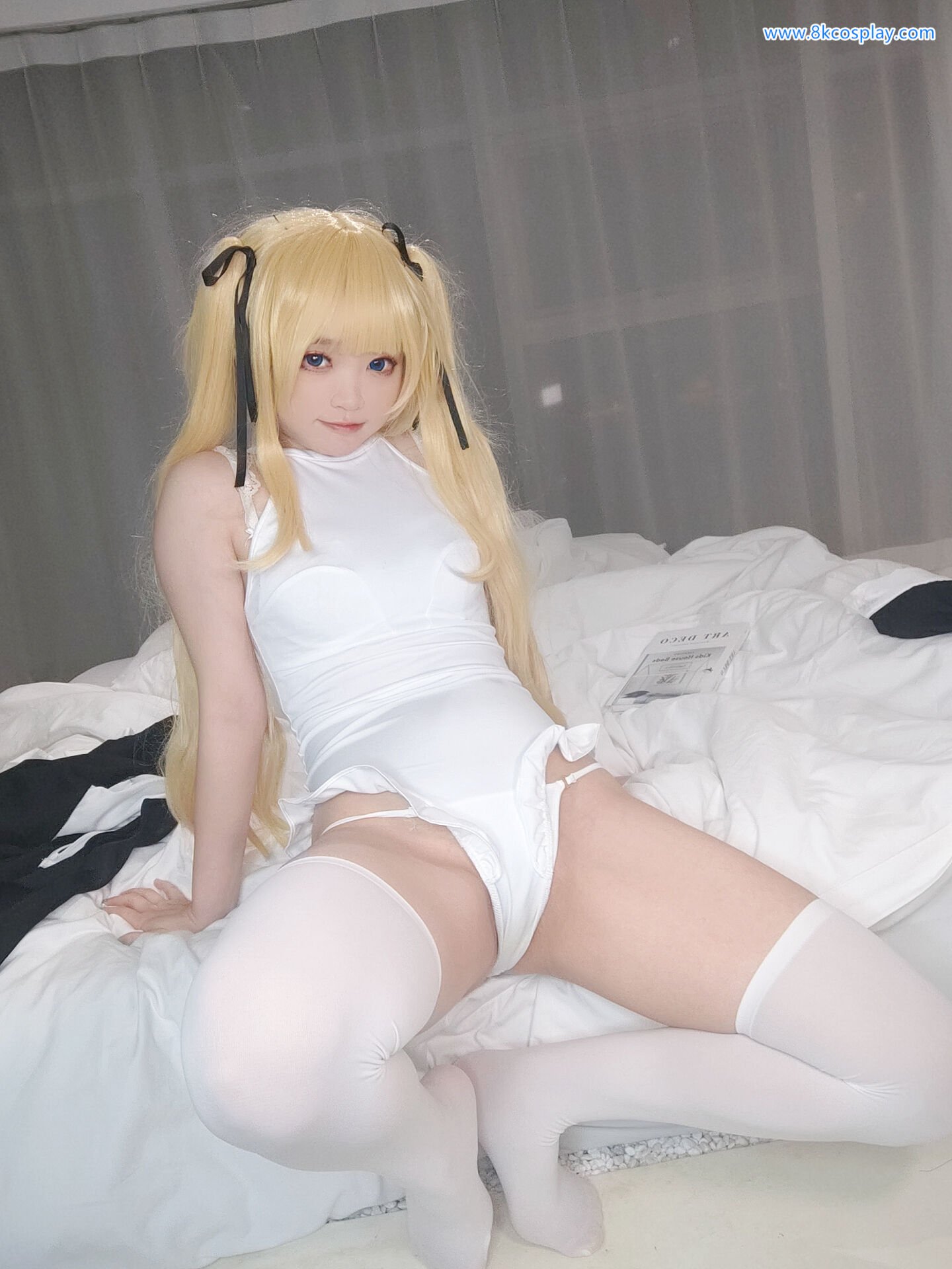 เซ็ตภาพ Kanzawa Eiri Eriri Spencer Sawamura Nun Selfie cosplay