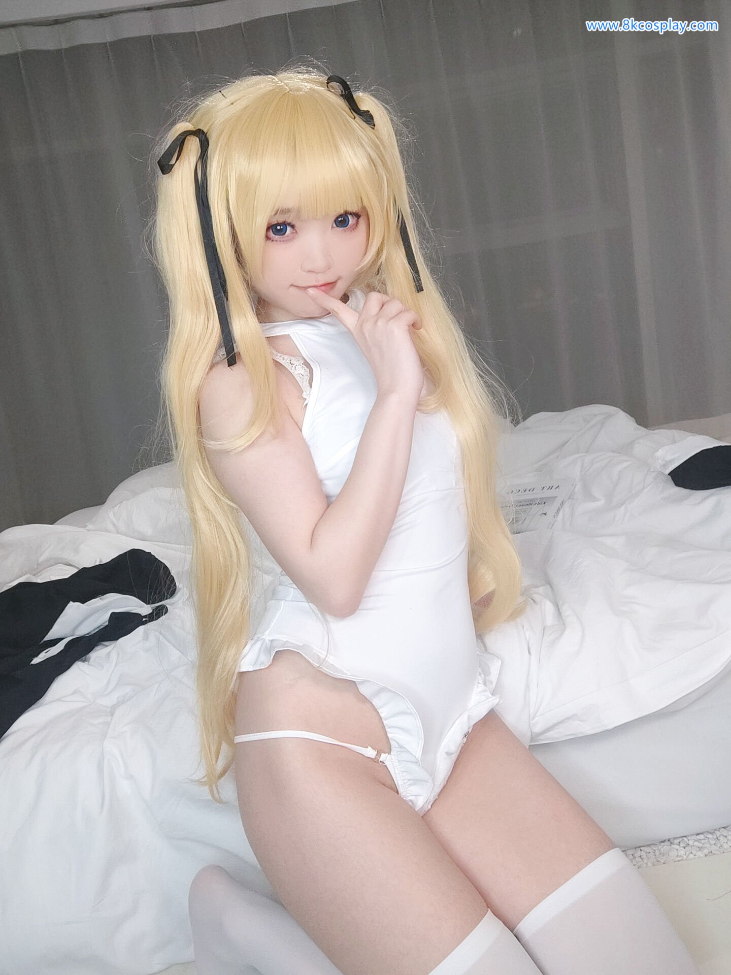เซ็ตภาพ Kanzawa Eiri Eriri Spencer Sawamura Nun Selfie cosplay