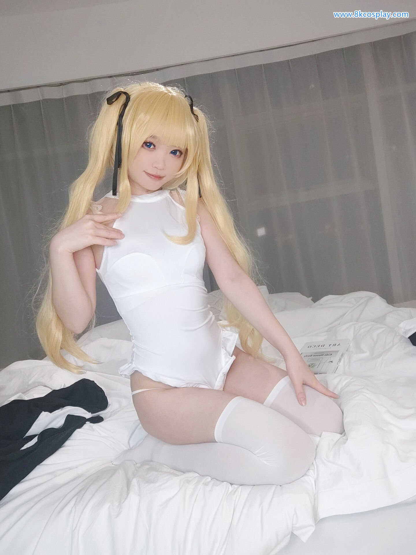 เซ็ตภาพ Kanzawa Eiri Eriri Spencer Sawamura Nun Selfie cosplay