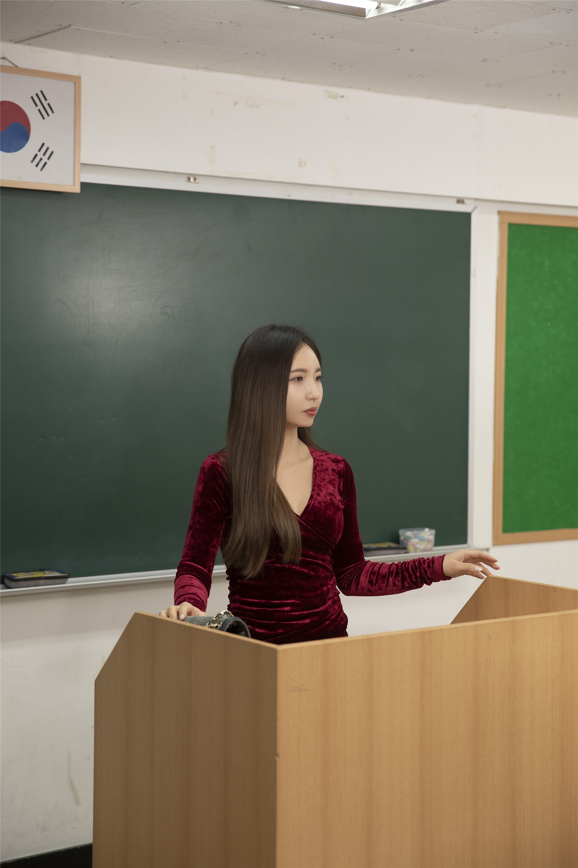 BUNNY] 이 하 김 - 놀림받는 선생님 101P