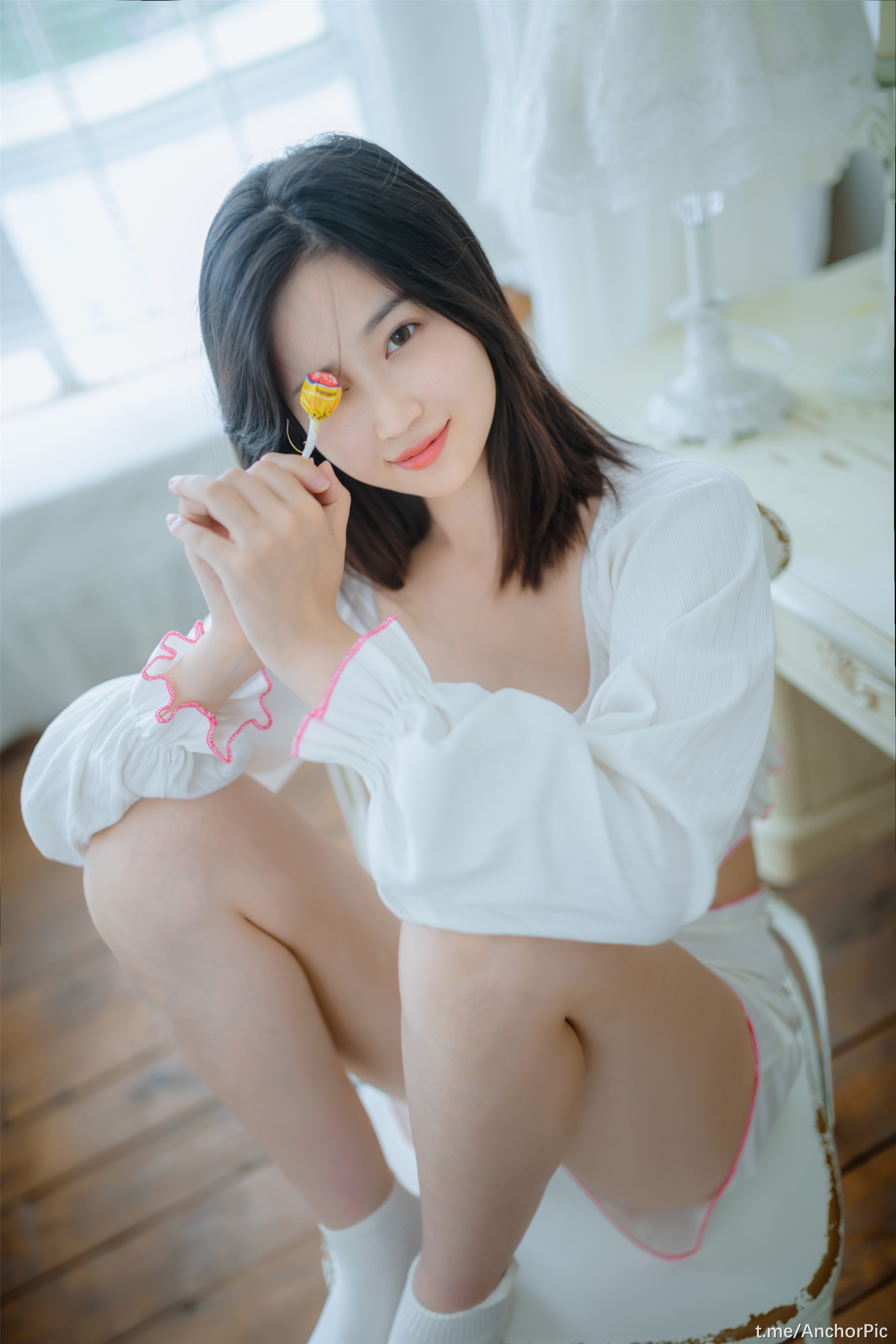 年年 - 爱吃棒棒糖的少女 35P