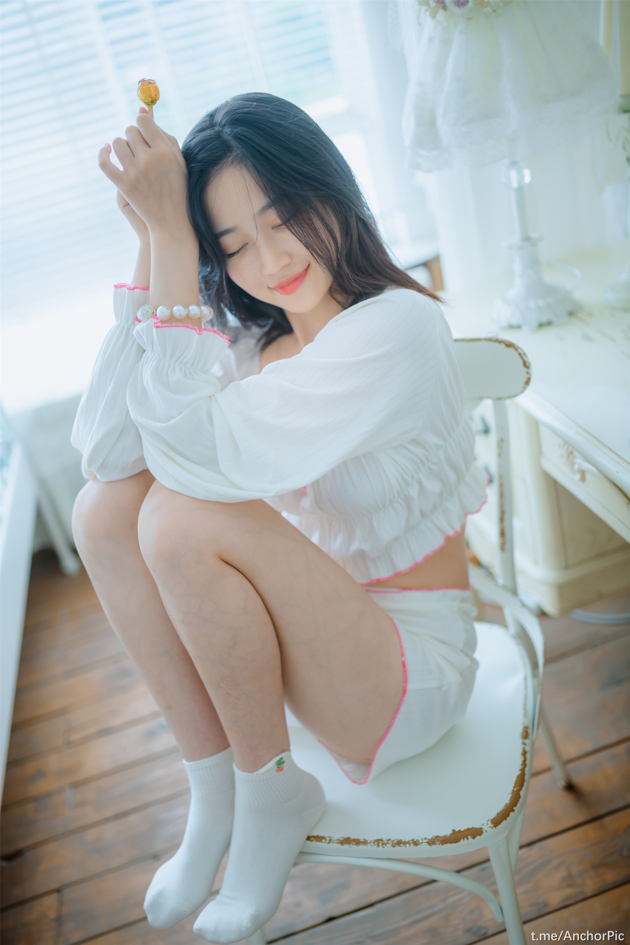 年年 - 爱吃棒棒糖的少女 35P