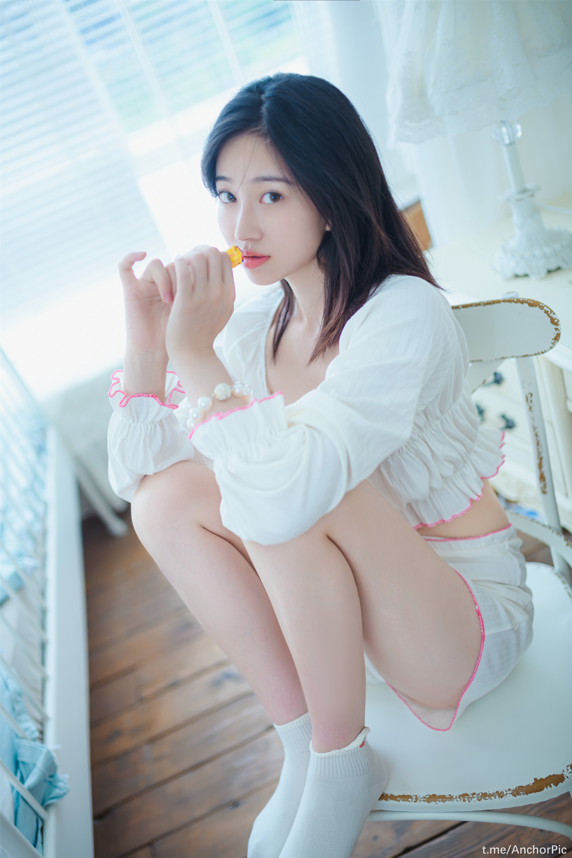 年年 - 爱吃棒棒糖的少女 35P