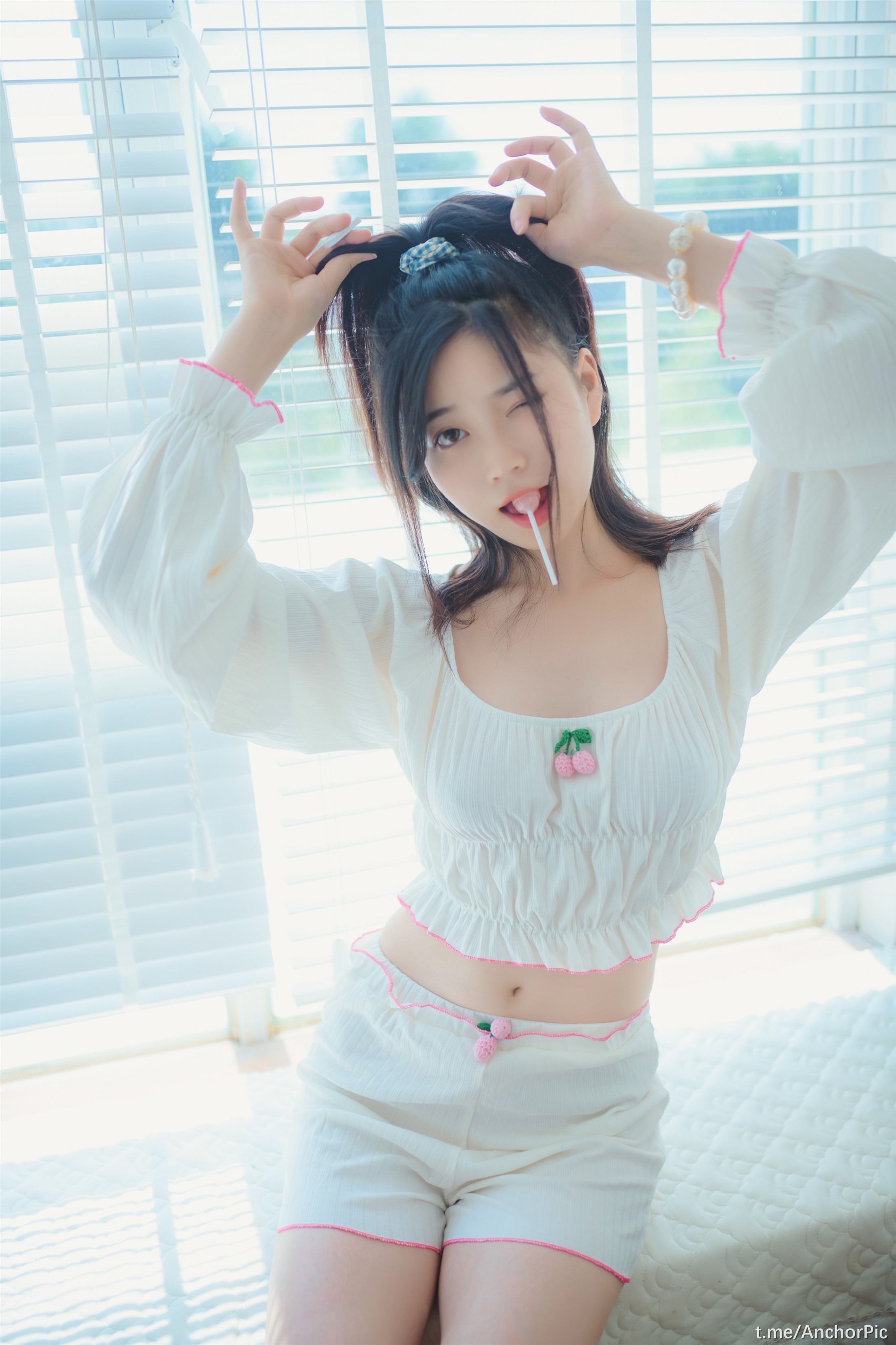 年年 - 爱吃棒棒糖的少女 35P