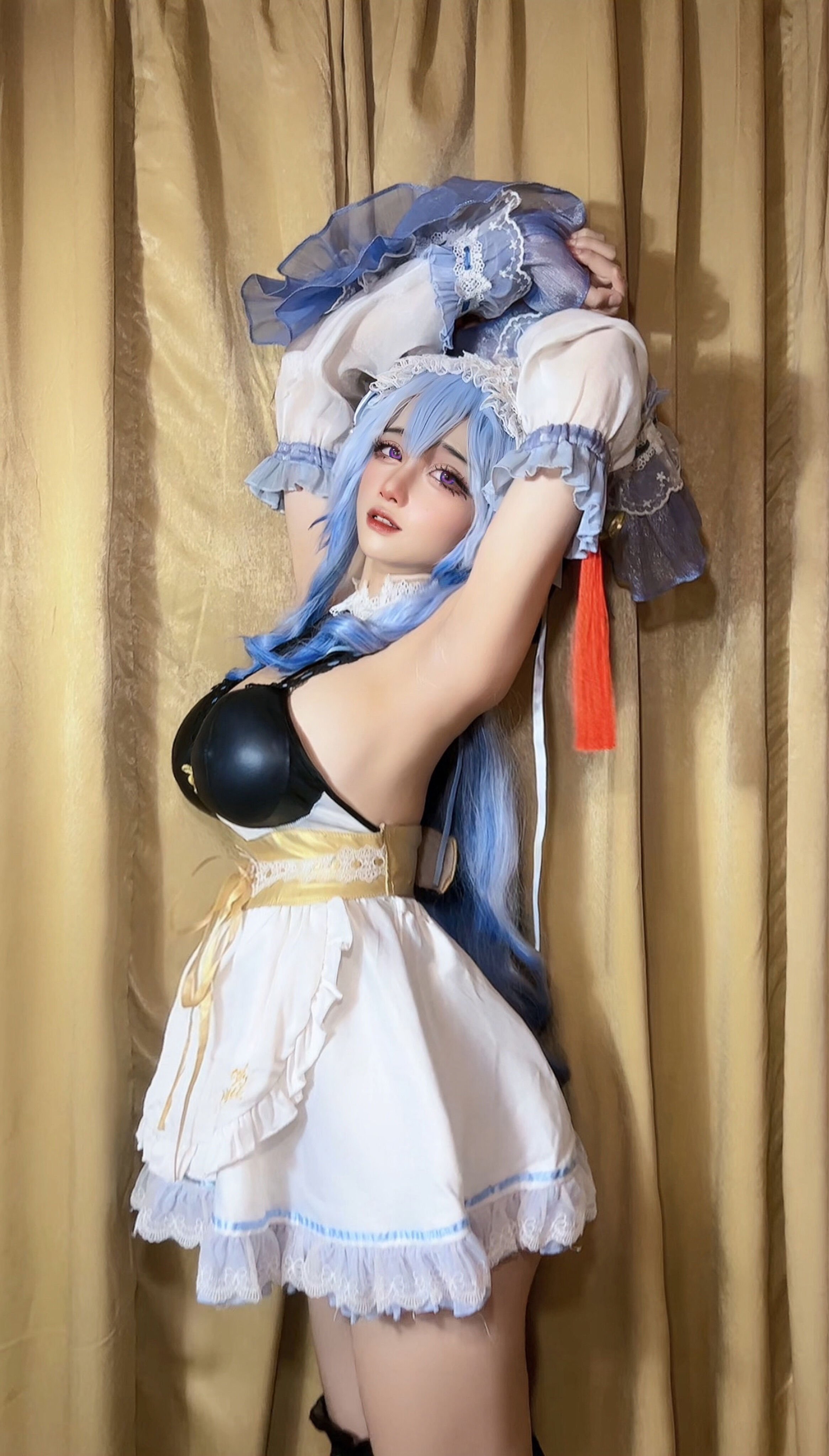 Itsch.y Ganyu Cosplay | Private Photo Gallery