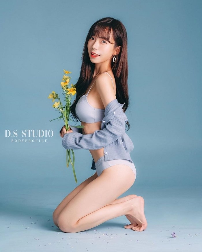 李素英leeesovely - 杂图 [72P38V]