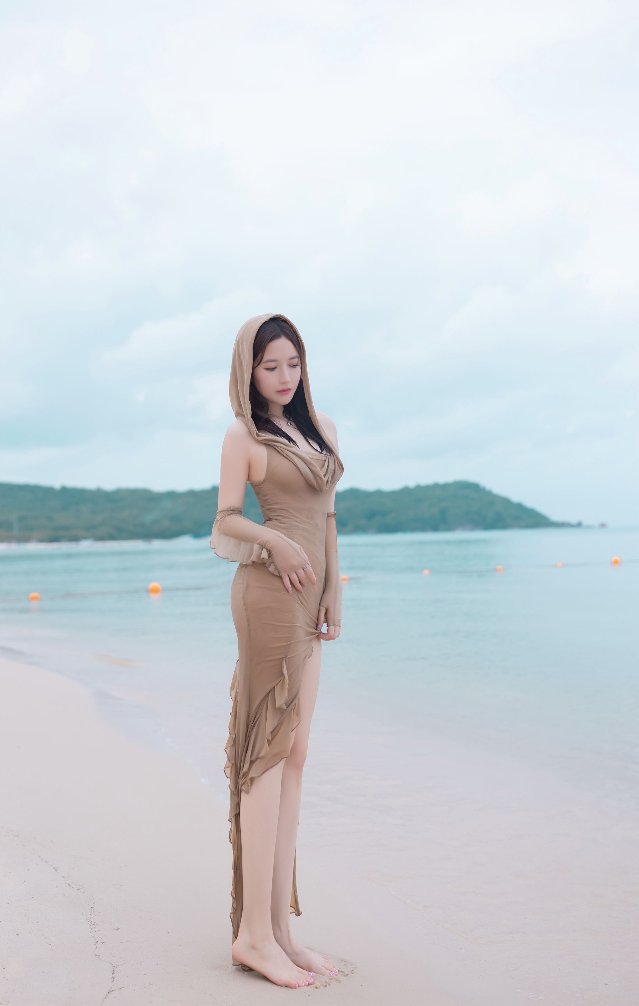 鱼子酱Fish - 雨后海滩 107P