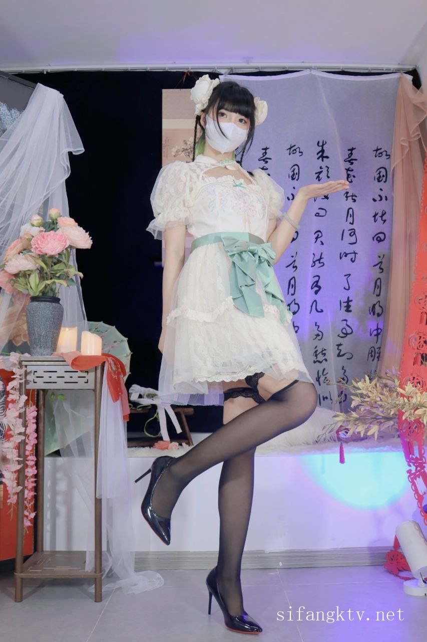 Miao喵酱x小简x奶糊 - 三人春晚 95P