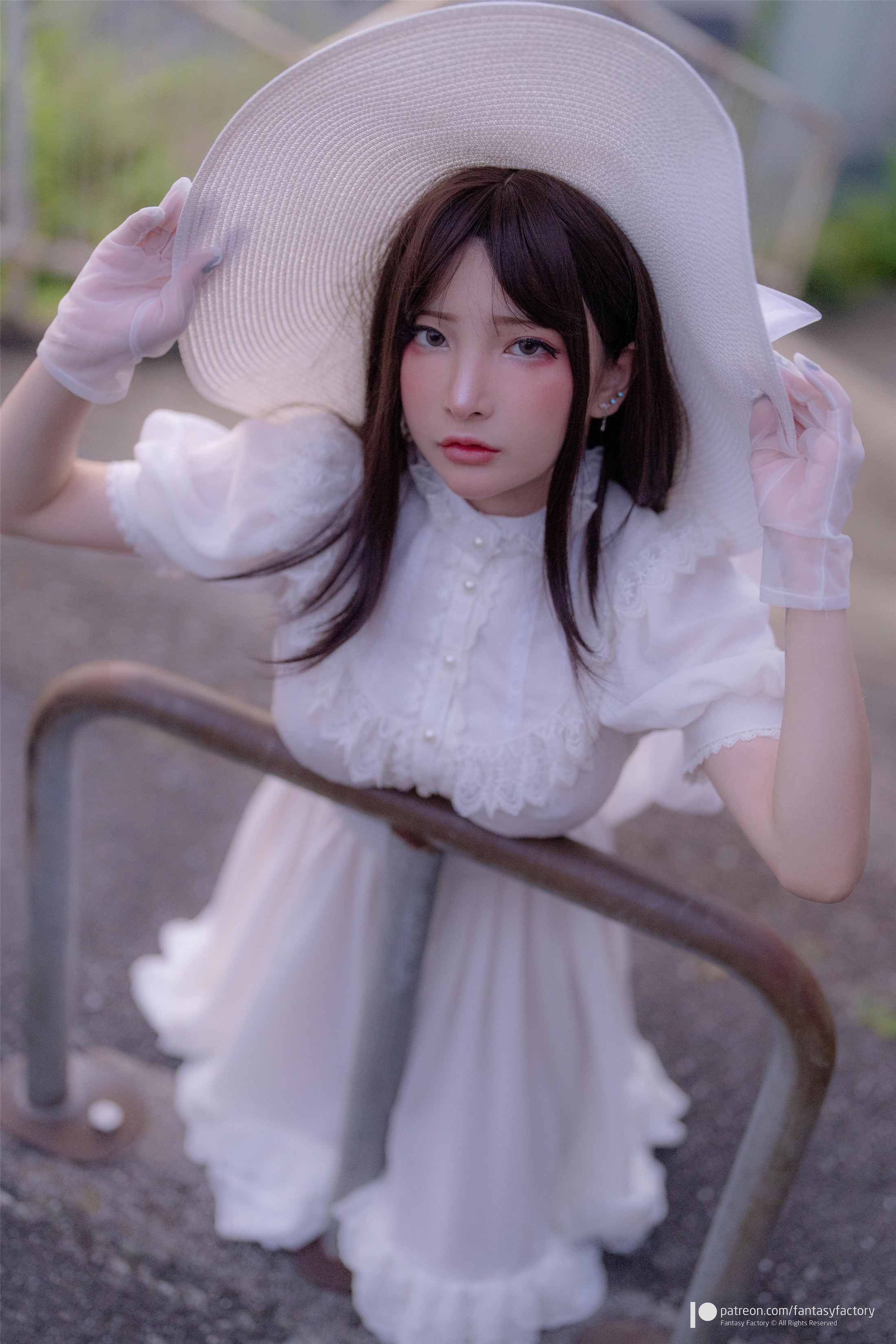 Fantasy Factory小丁 – Hachishaku-sama 51P