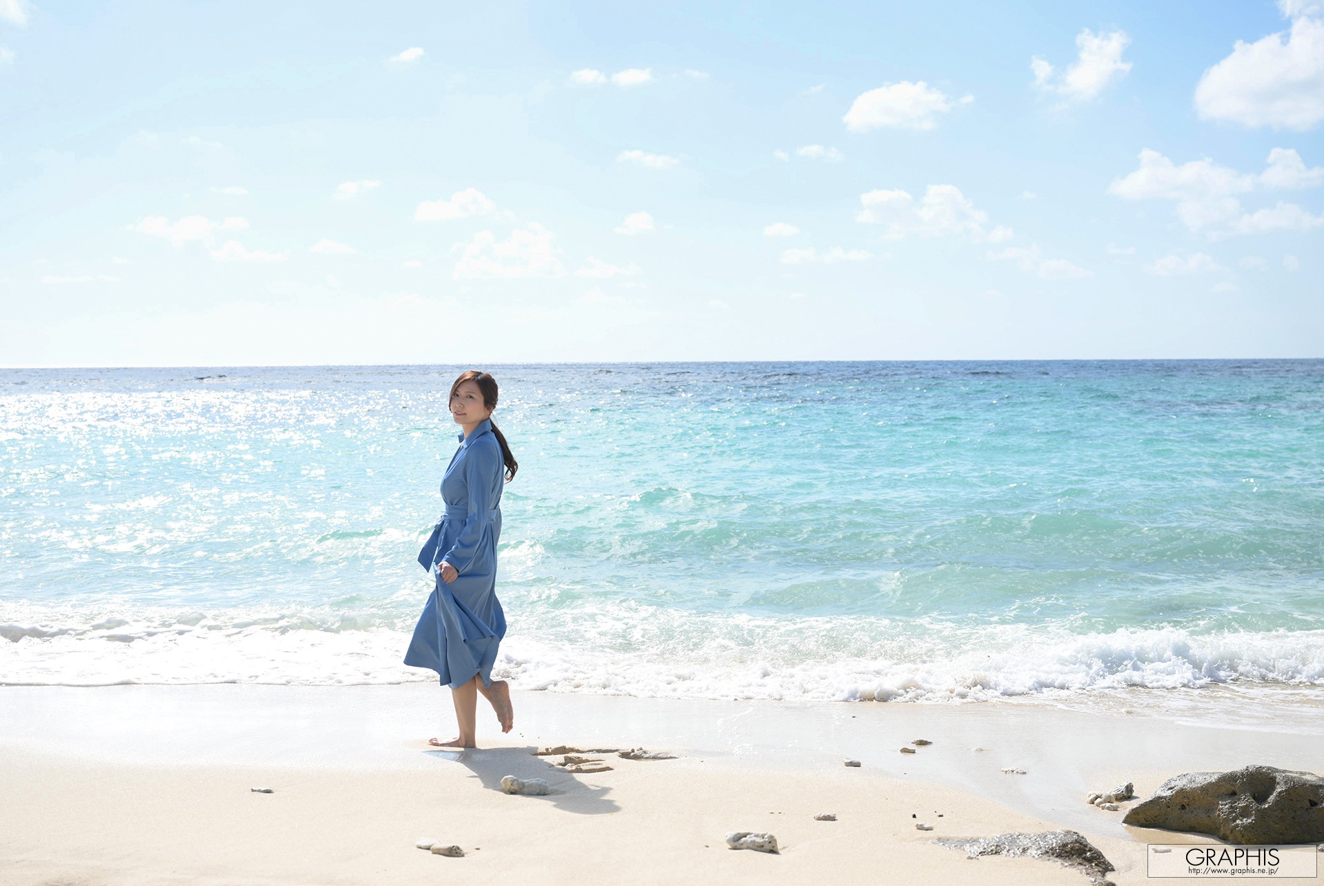 [Graphis] Gals - Yuna Shina 椎名ゆな Reunion 141P