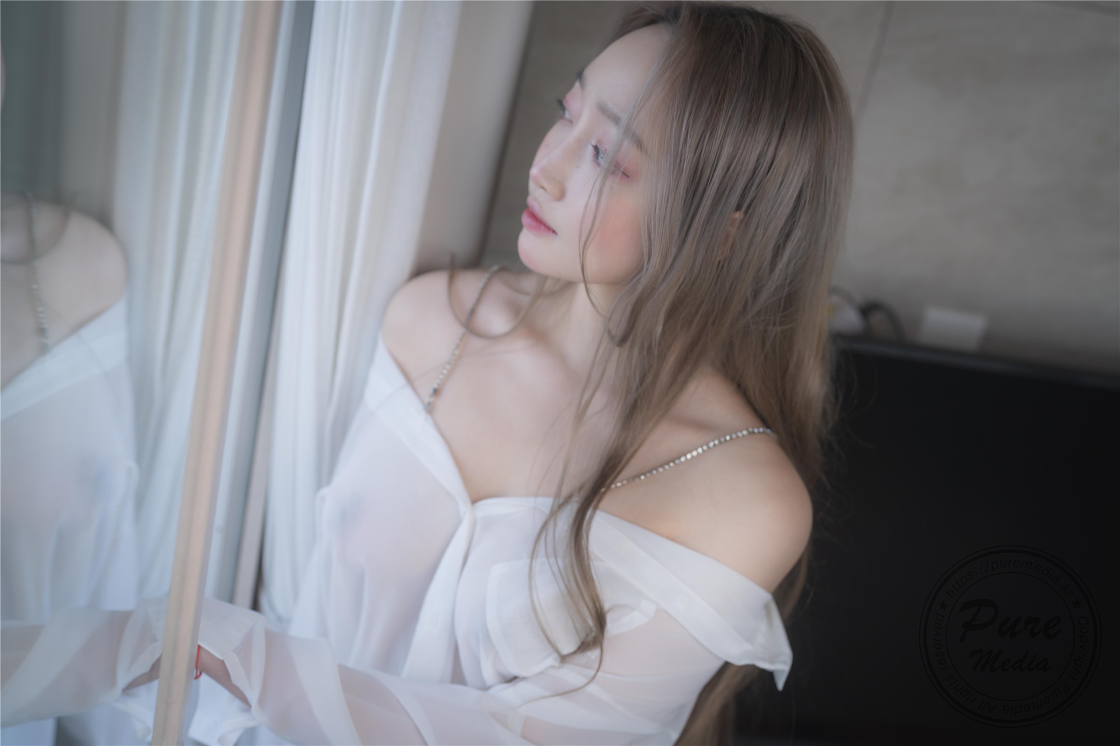 Pure Media] Vol.274: รอน (라온) – Debut 138P