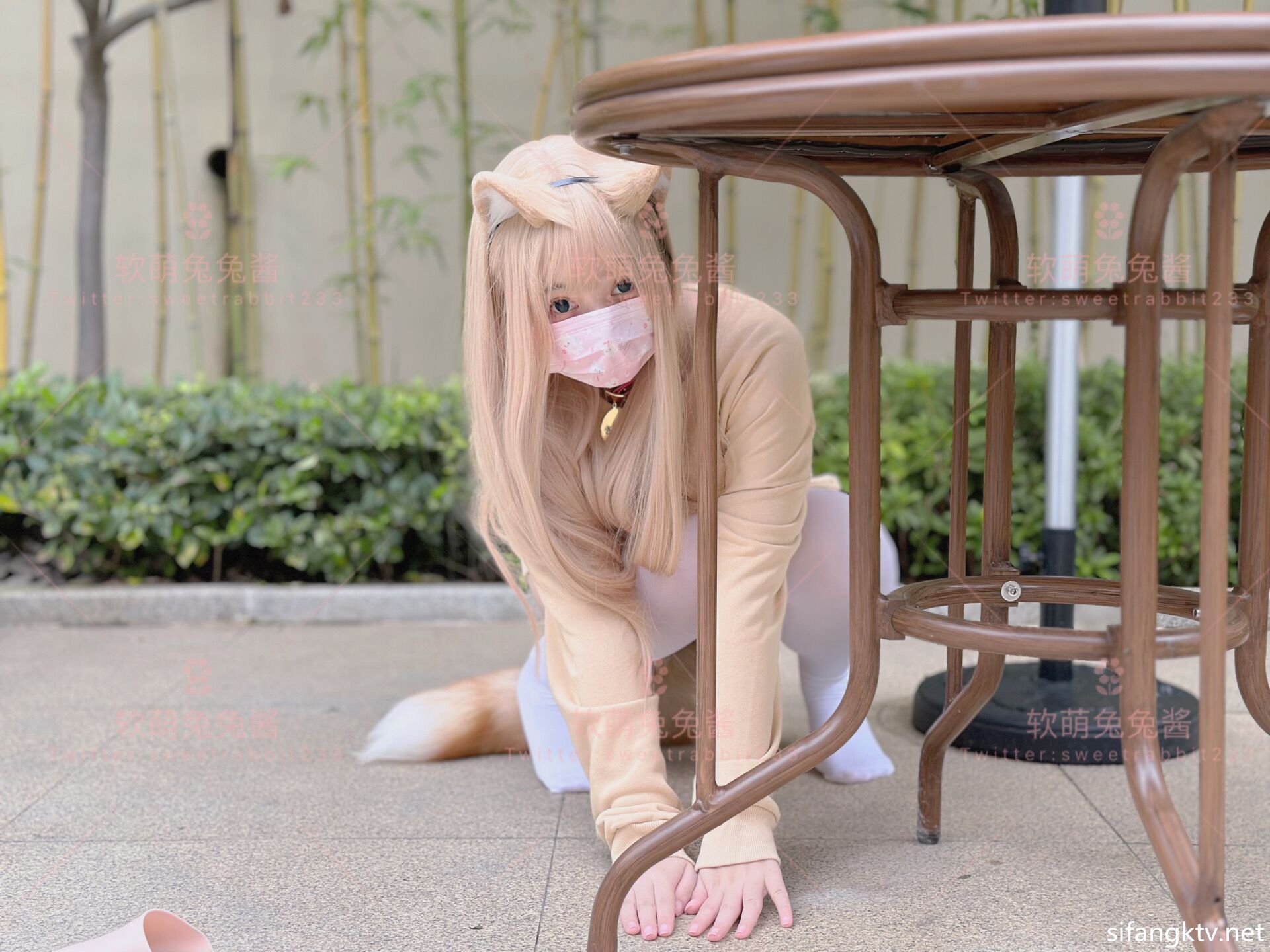 软萌兔兔酱爱猫人士 Cosplay | GIF 写真图集