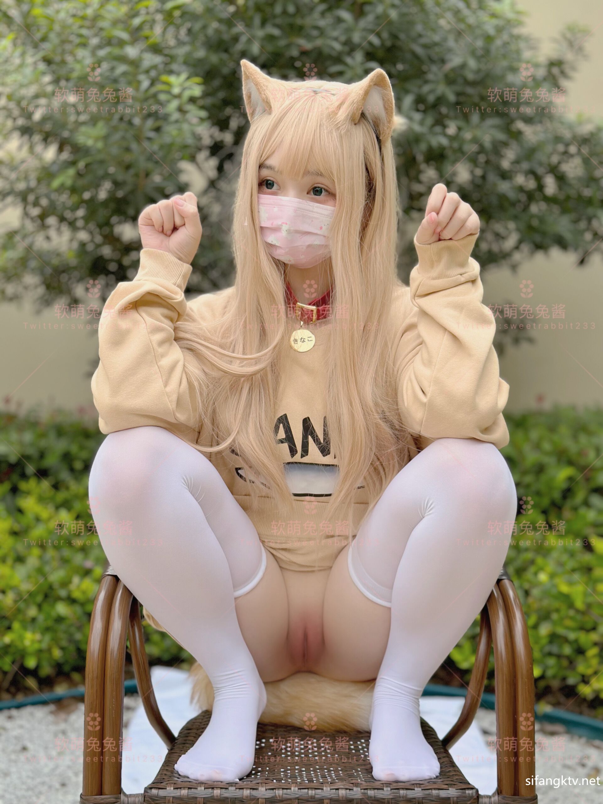 软萌兔兔酱爱猫人士 Cosplay | GIF 写真图集