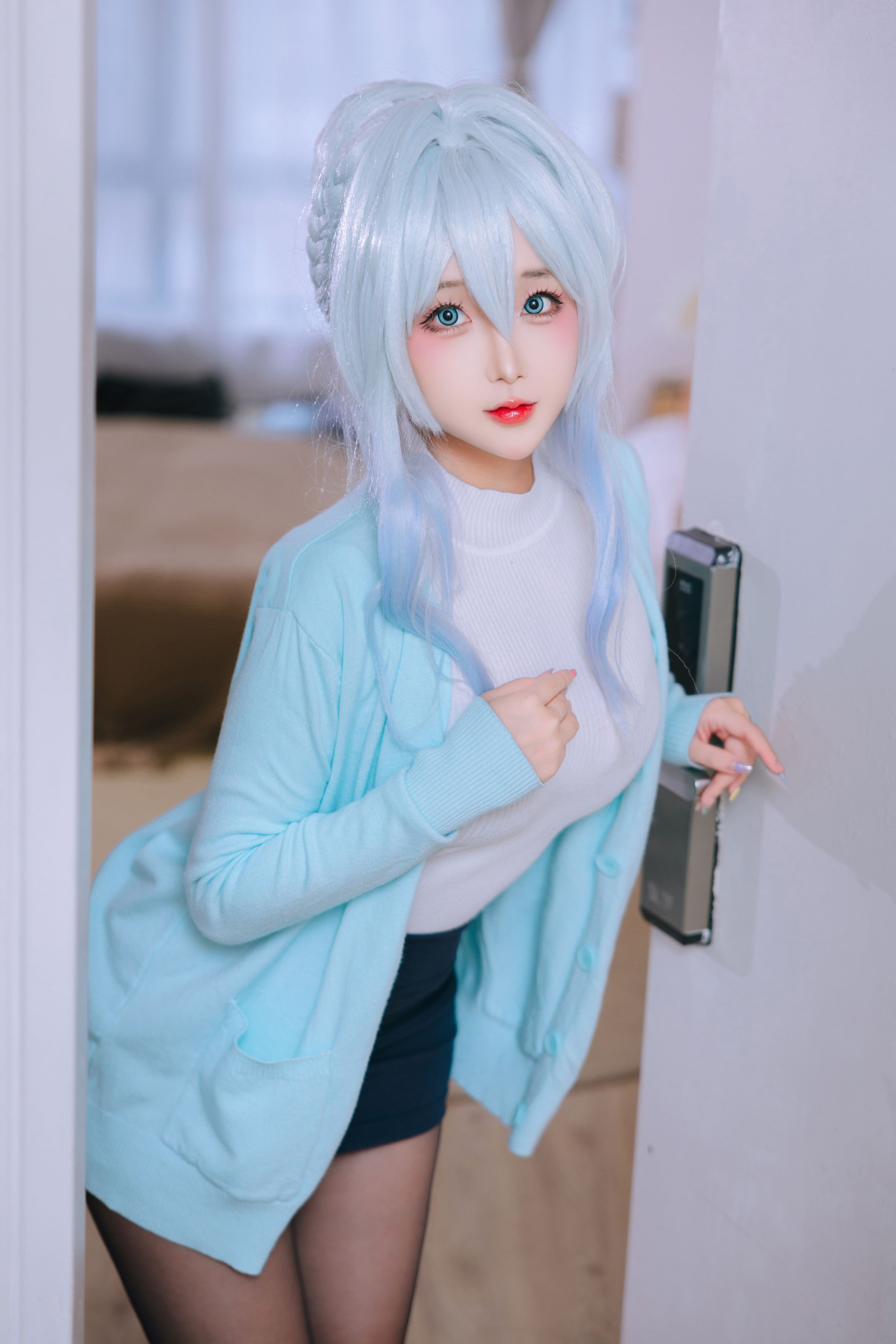 日奈娇 未亡人雪女 175P6V