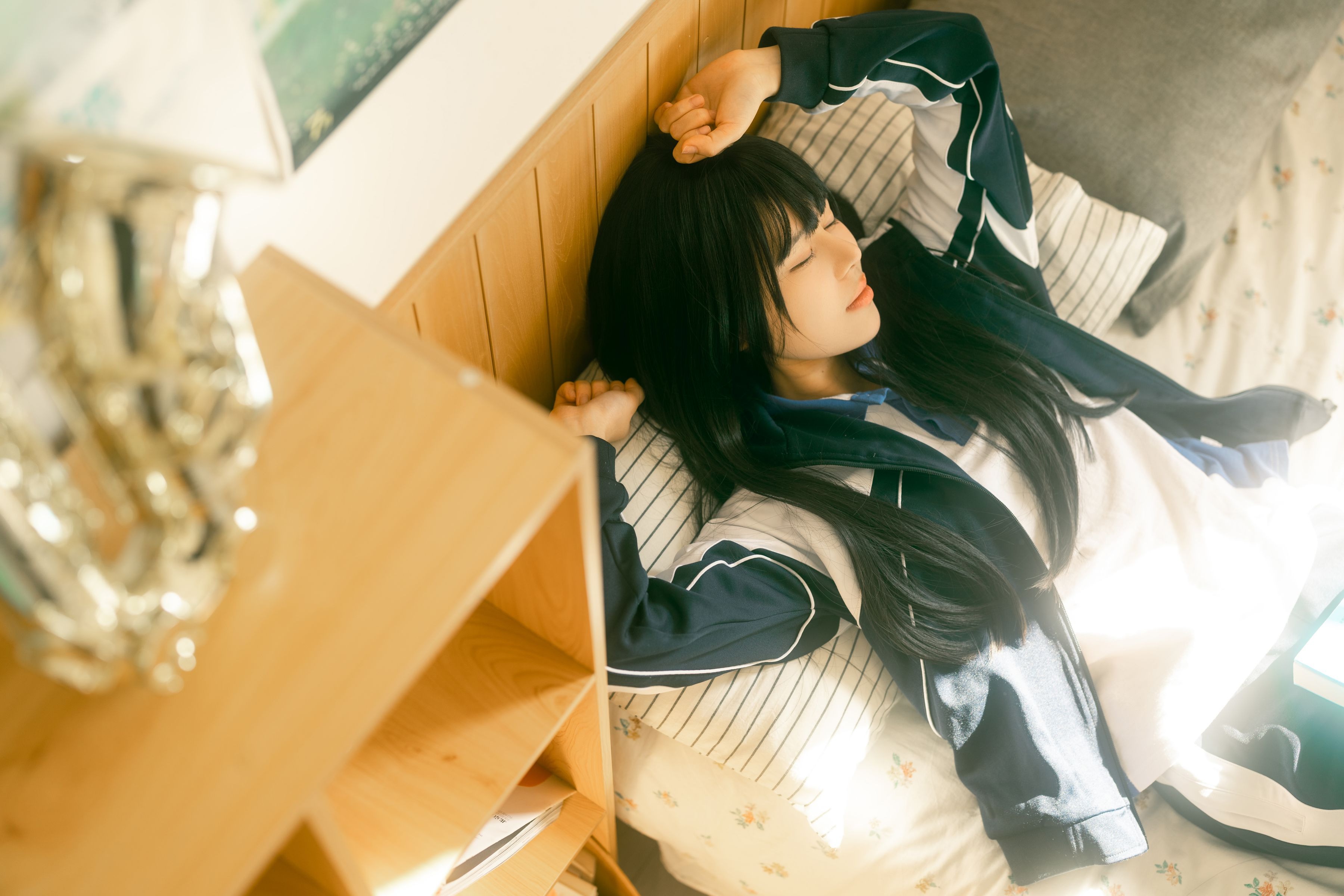 rua阮阮 居家少女 [40P-529MB]