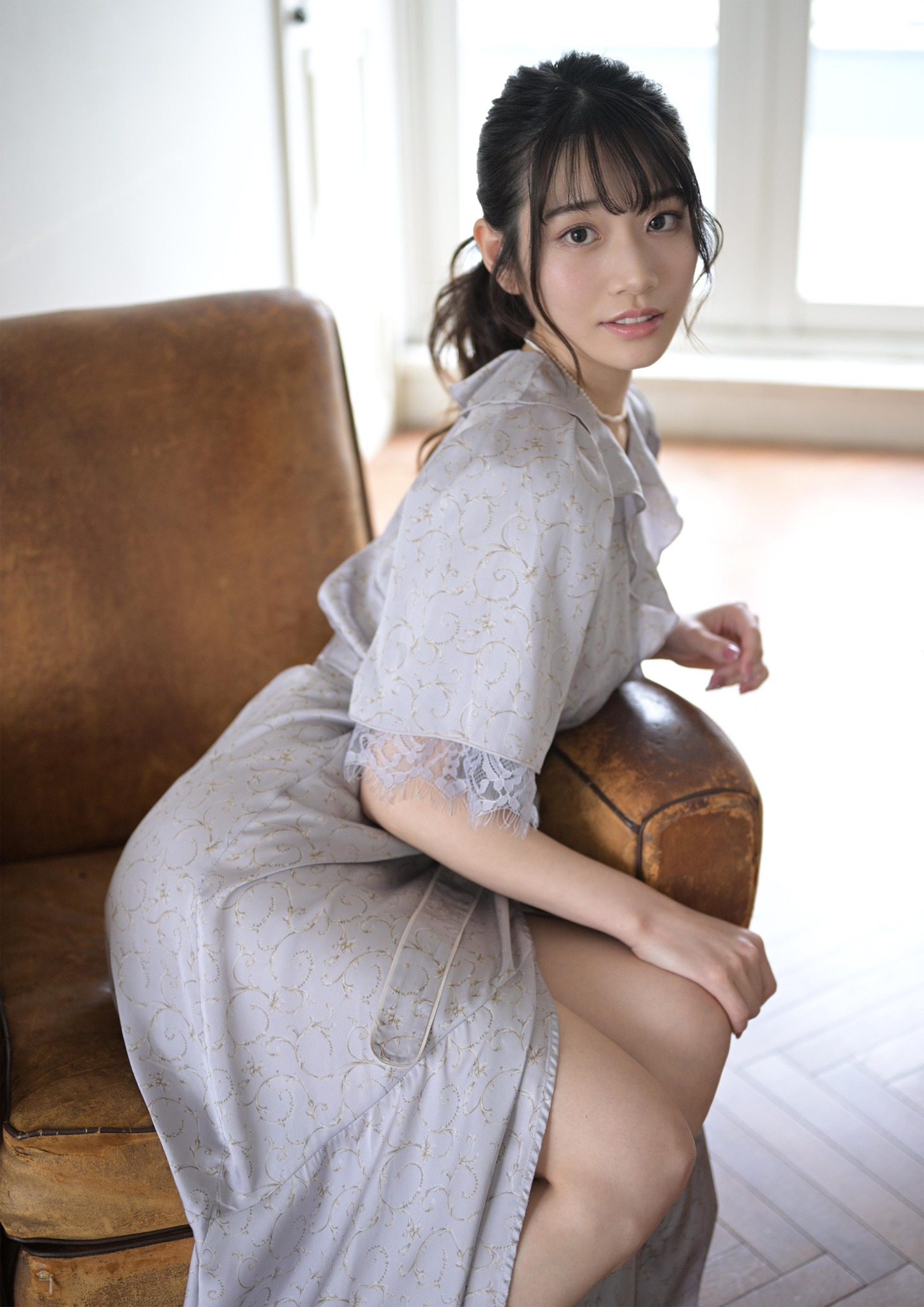 เฮอเบย์ ไซกะ การนอนหลับอย่างเร้าอารมณ์ ฟรายเดย์ ดิจิทัลหนังสือภาพ 125P