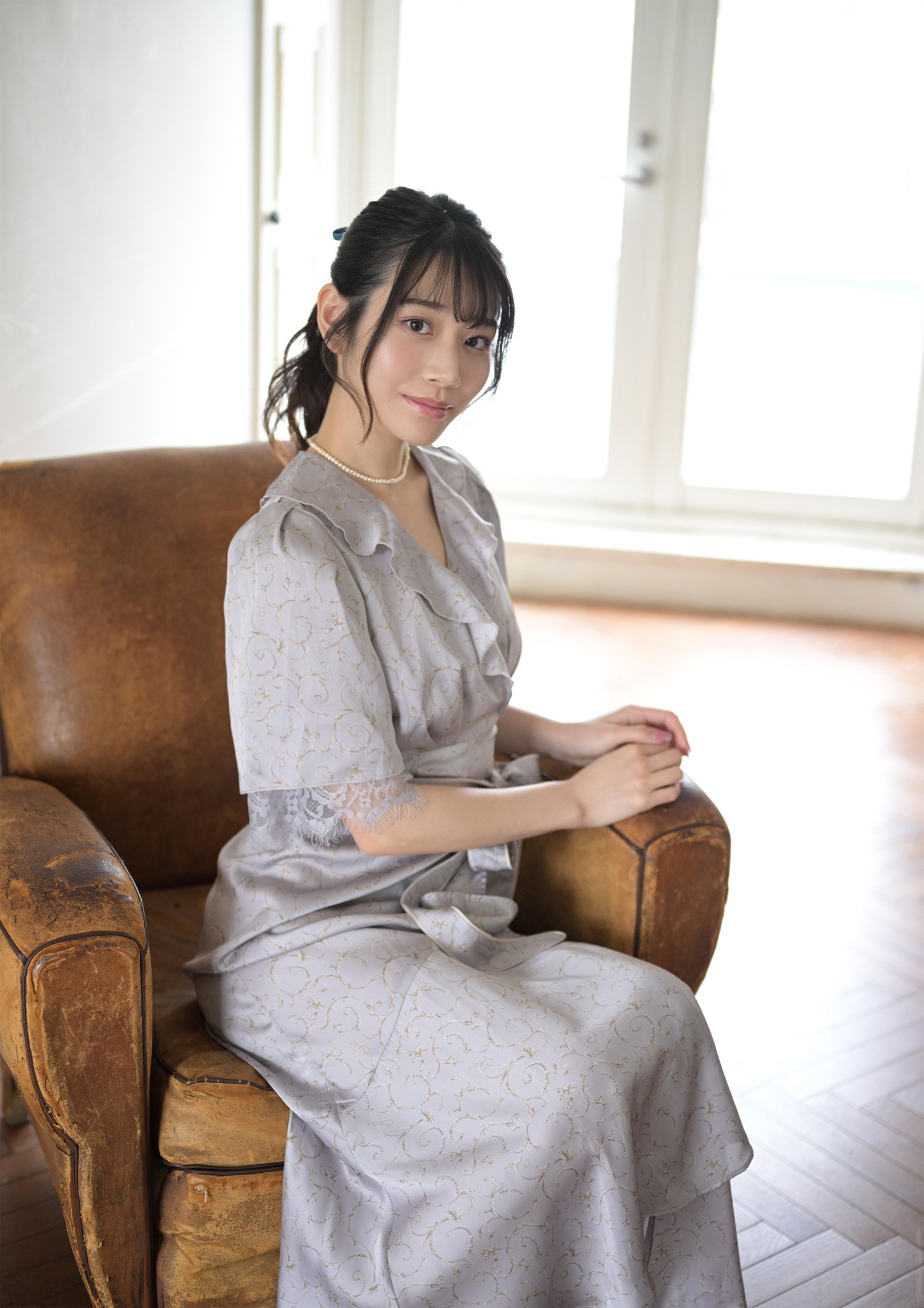 เฮอเบย์ ไซกะ การนอนหลับอย่างเร้าอารมณ์ ฟรายเดย์ ดิจิทัลหนังสือภาพ 125P