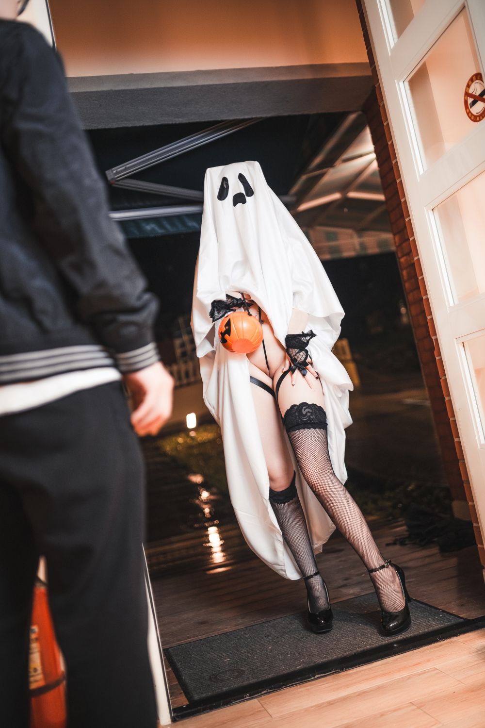 落落Raku 10月订阅 [163P1V 2.04GB]Trick or Treat !!