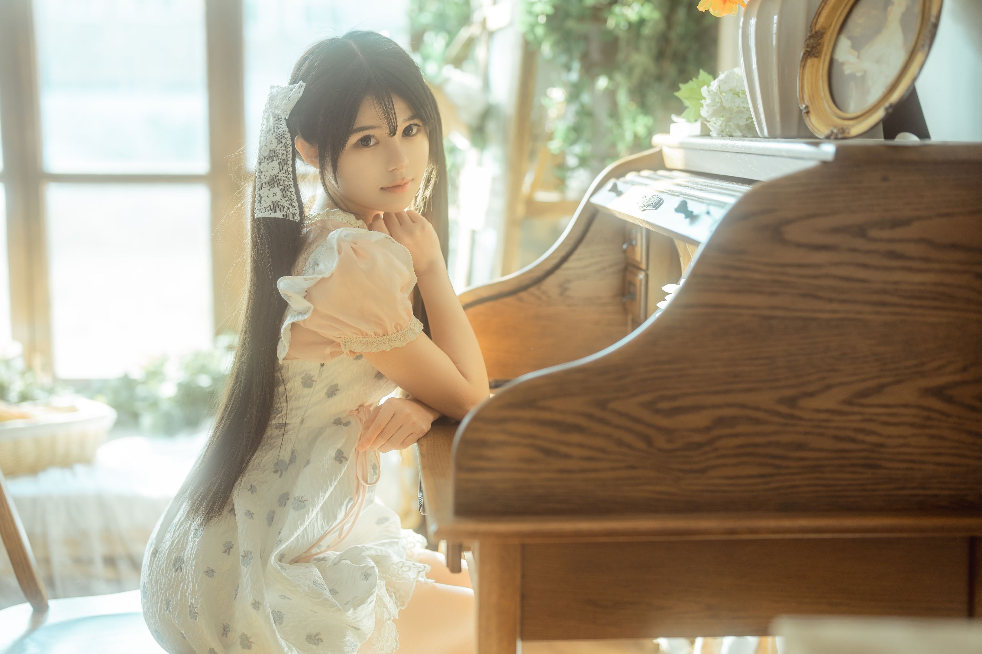 rua阮阮 花房 小裙子
