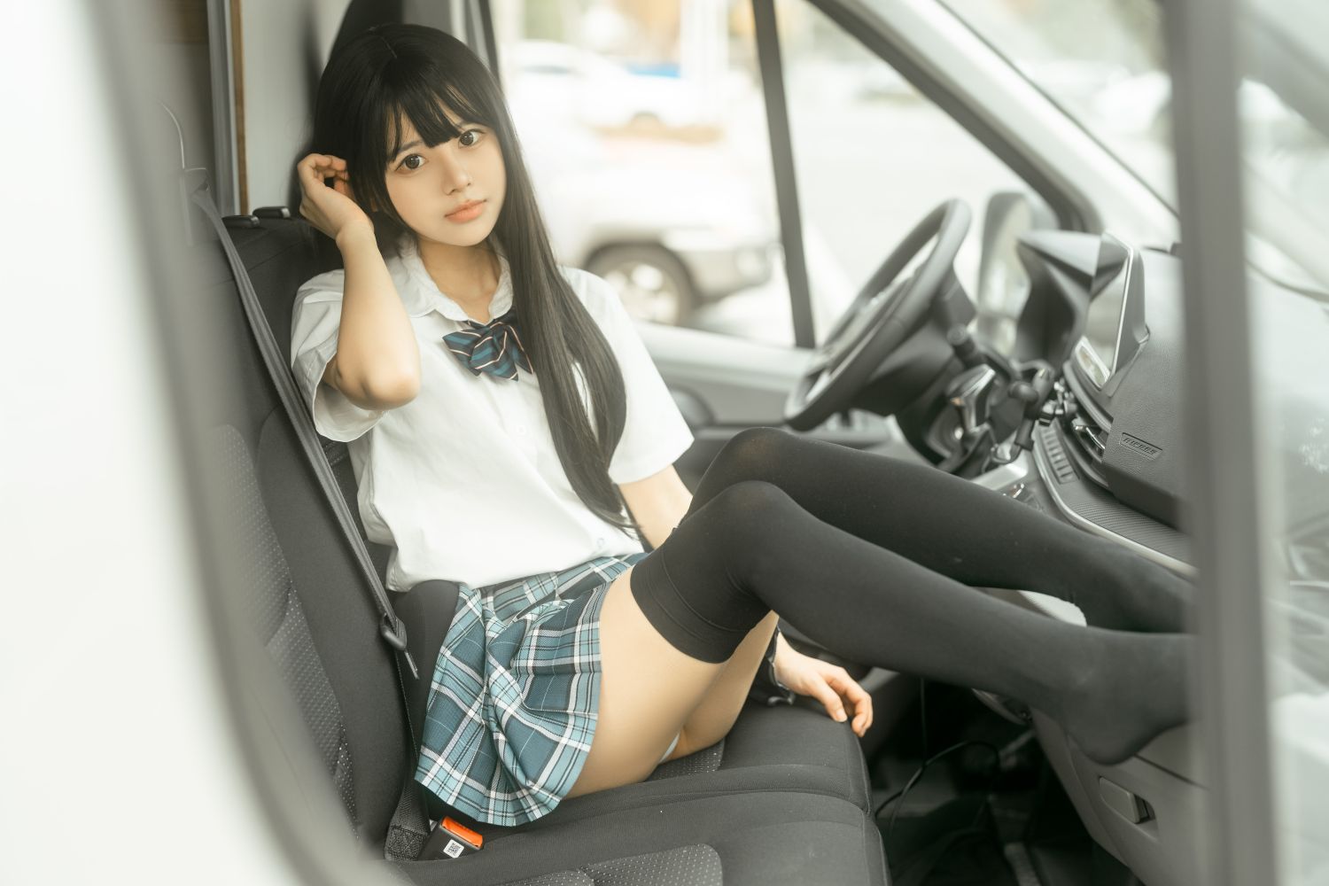 รัวหร่วนหร่วน - ฟางเฉอเจเค [41P-445MB