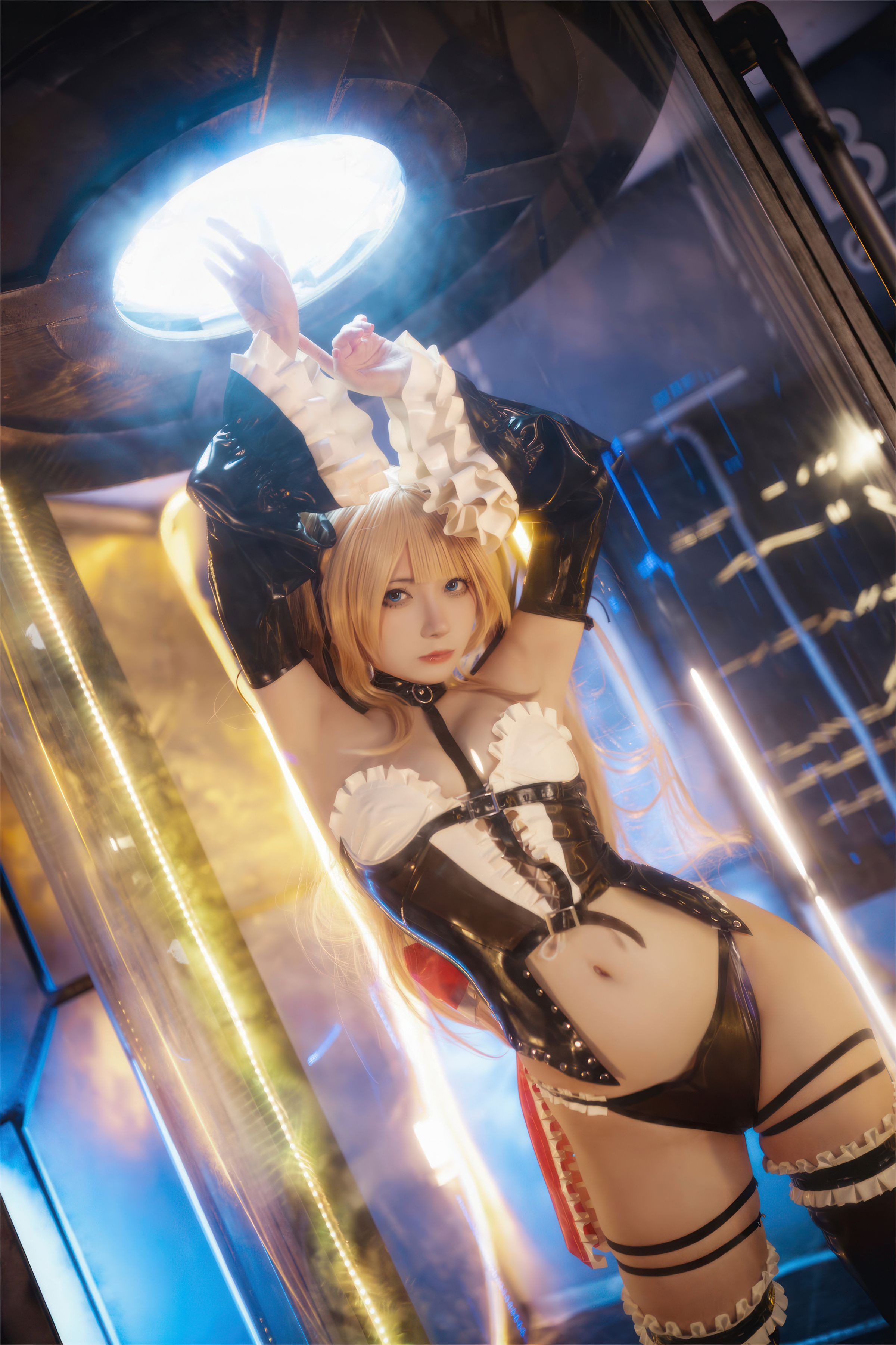 それは三ではなく、セイw、メアリー・ローズのゲルコートです。