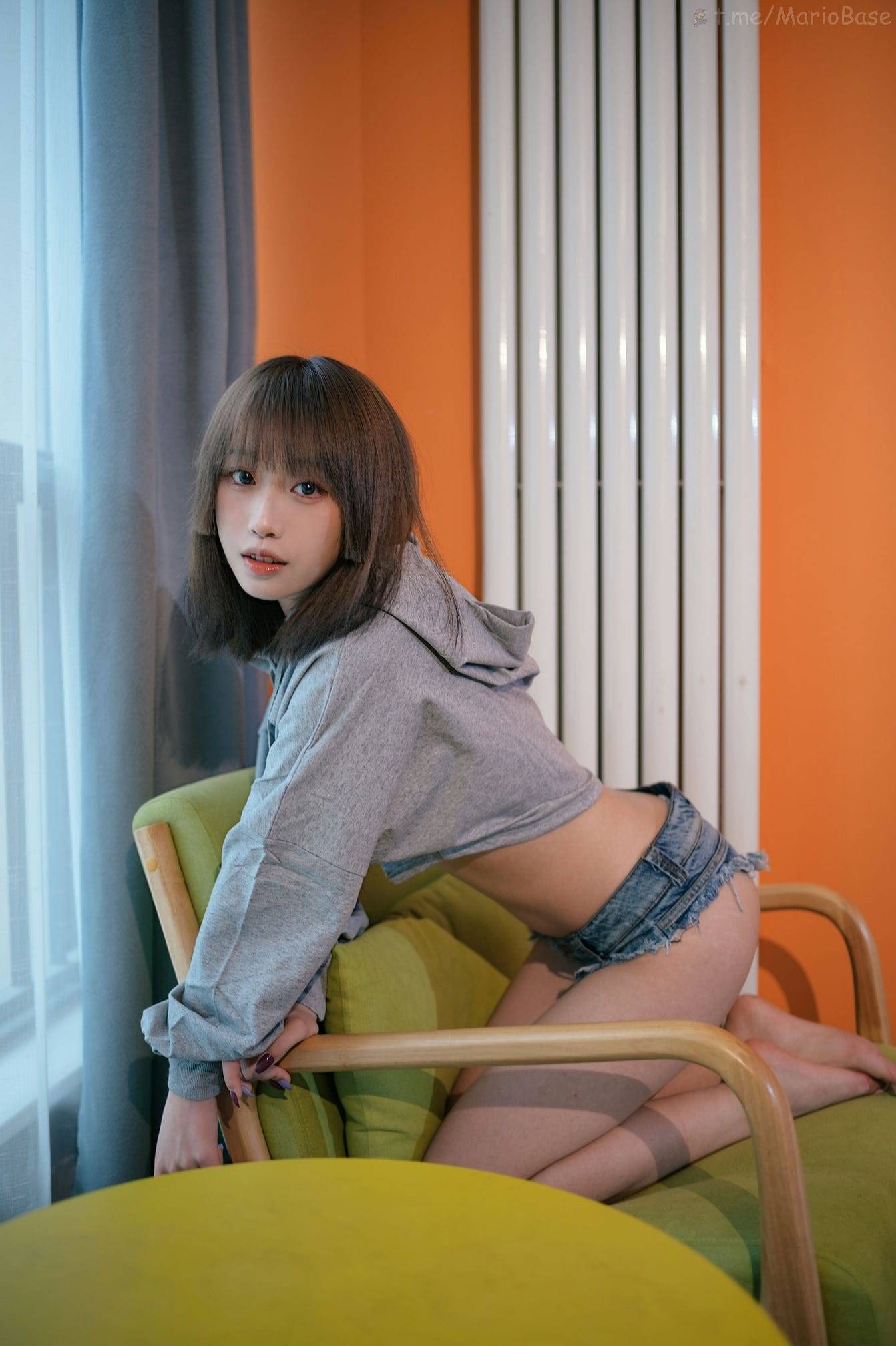 橙橙子 - 牛仔短裤 [36P]