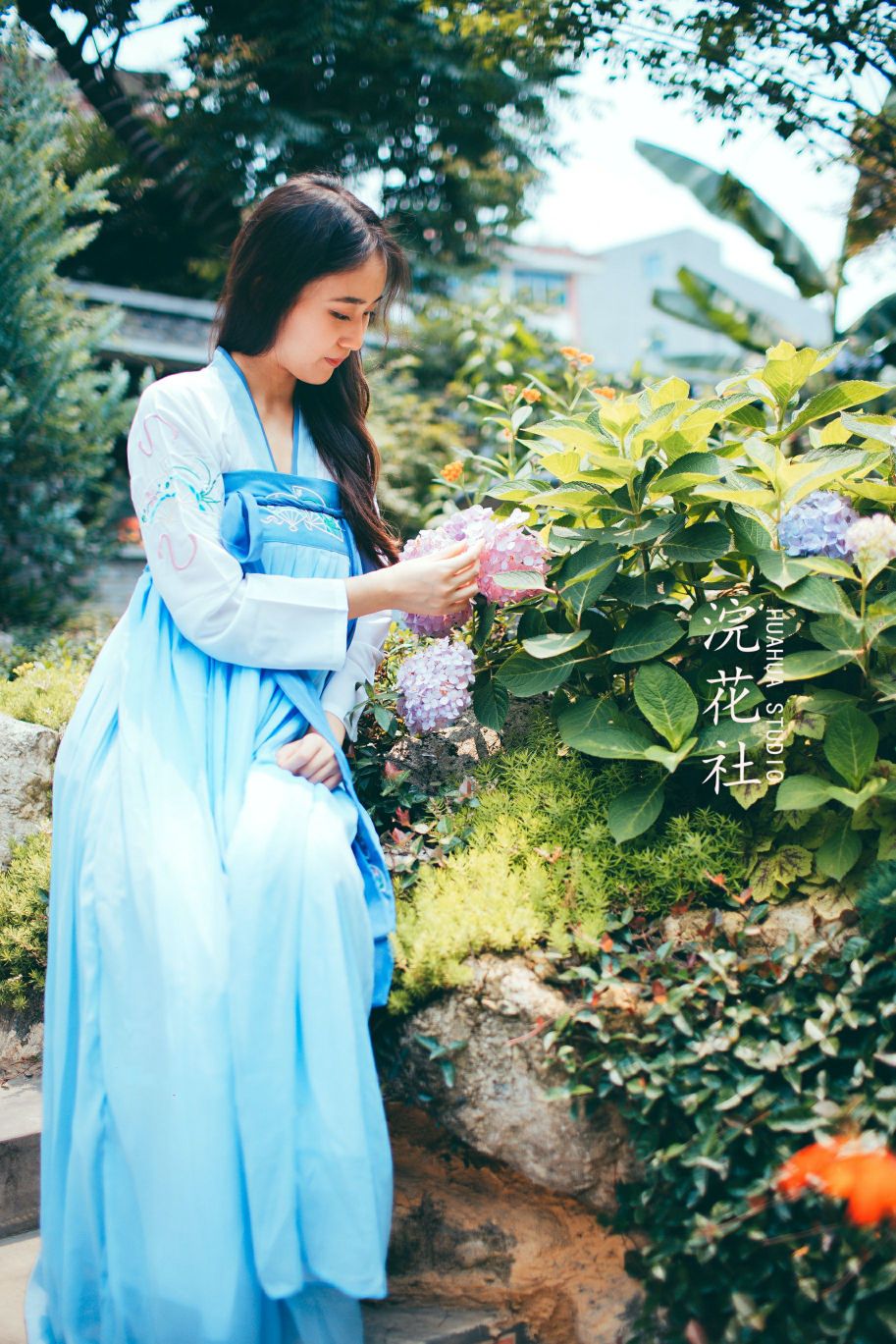浣花社极品嫩模-毛心怡 大尺度写真 [54P-69MB]