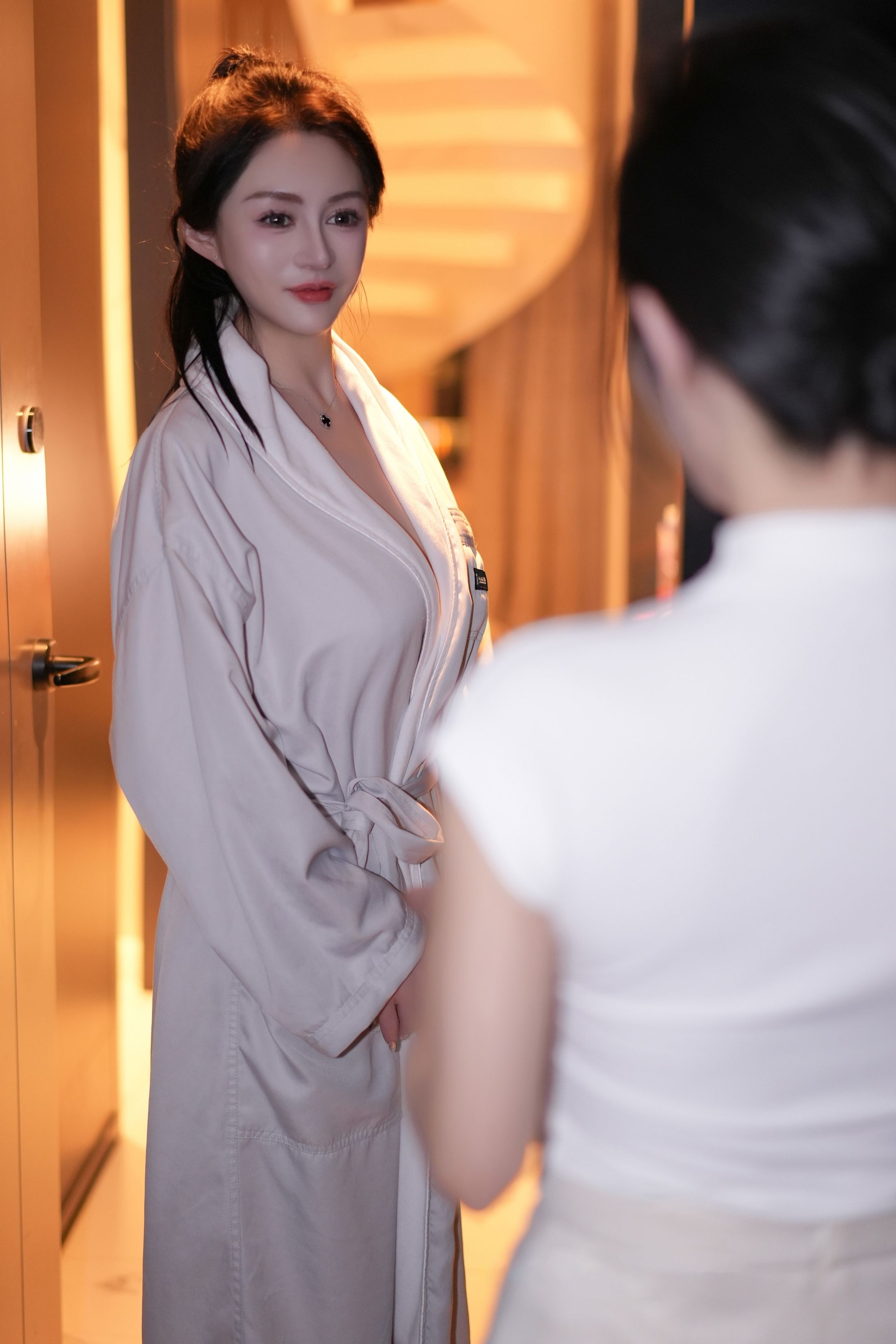 林幼一 & 谭小灵 - 精油SPA 123P