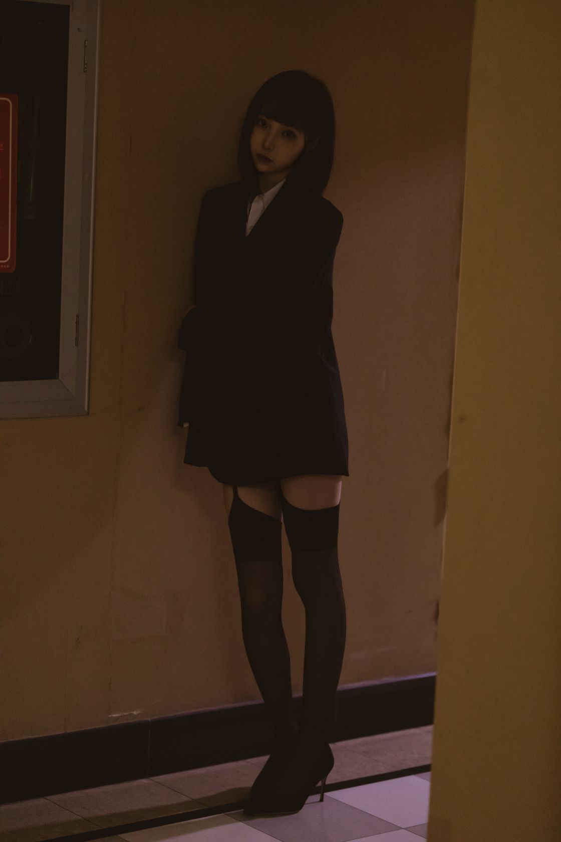 서란LAN - 술취한 OL [60P2V-759MB