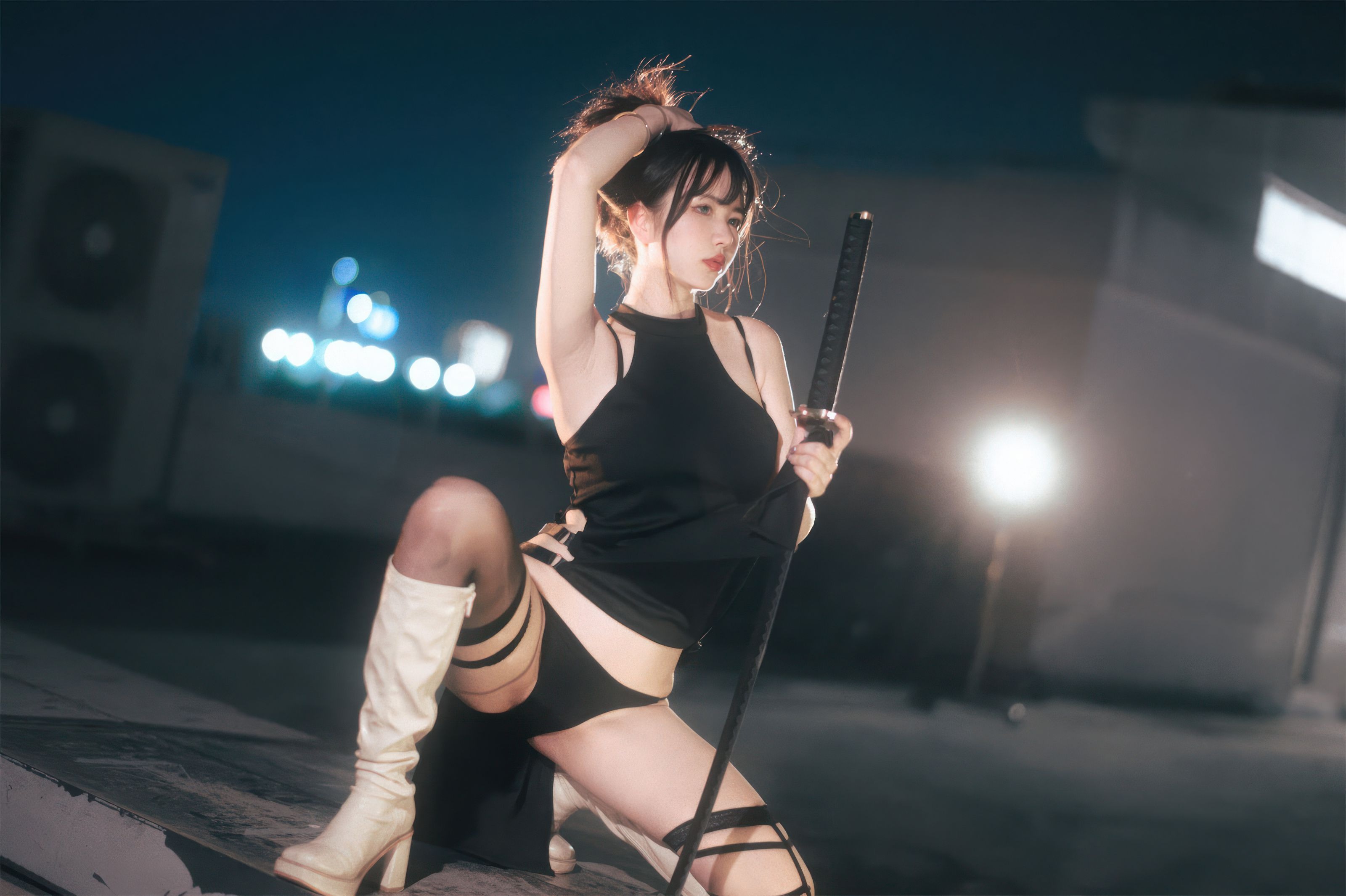 Tina很妖孽呀 战斗服旗袍 32P