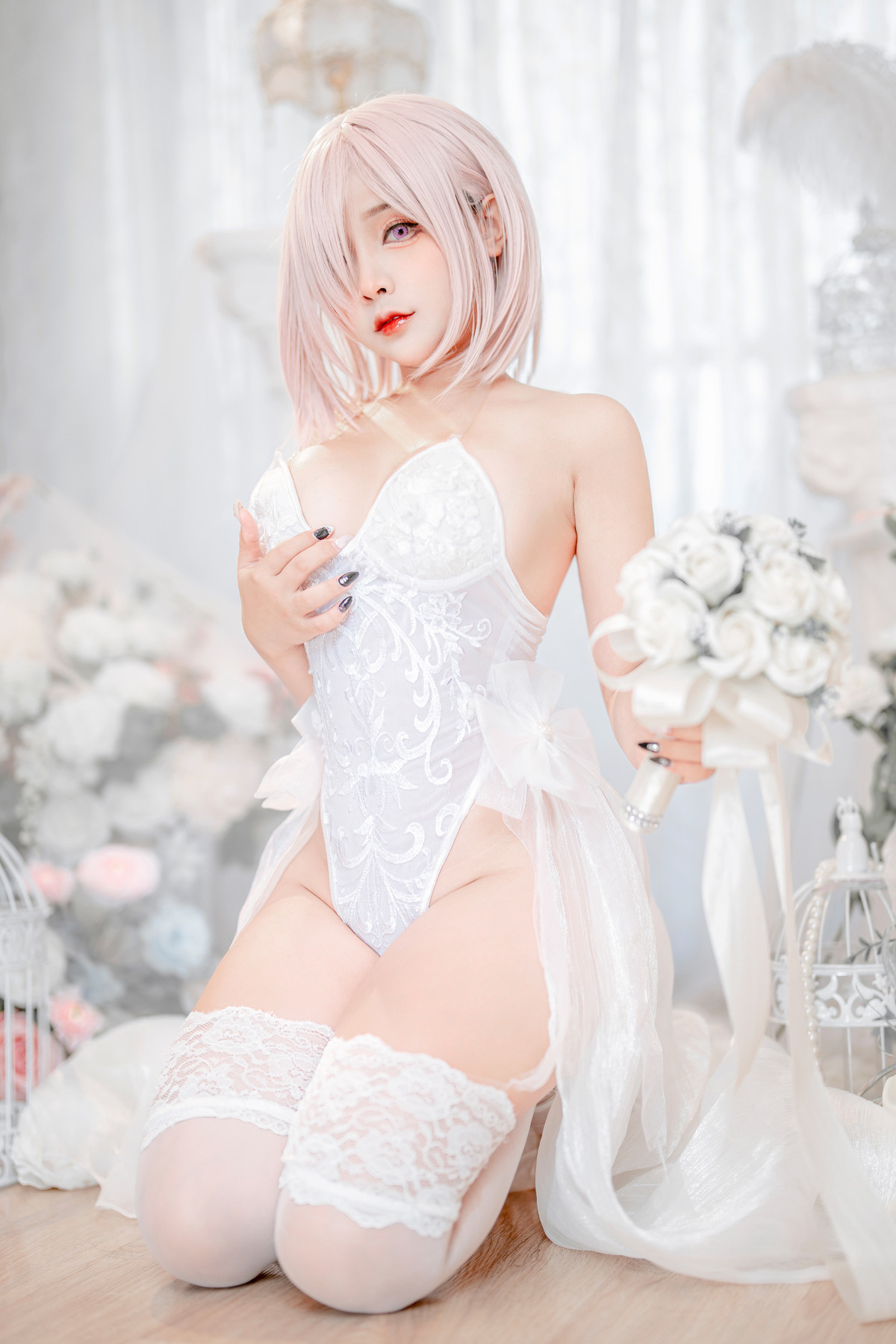 Cosplay SayoMomo小桃 Mashu White Lingerie Body Oi